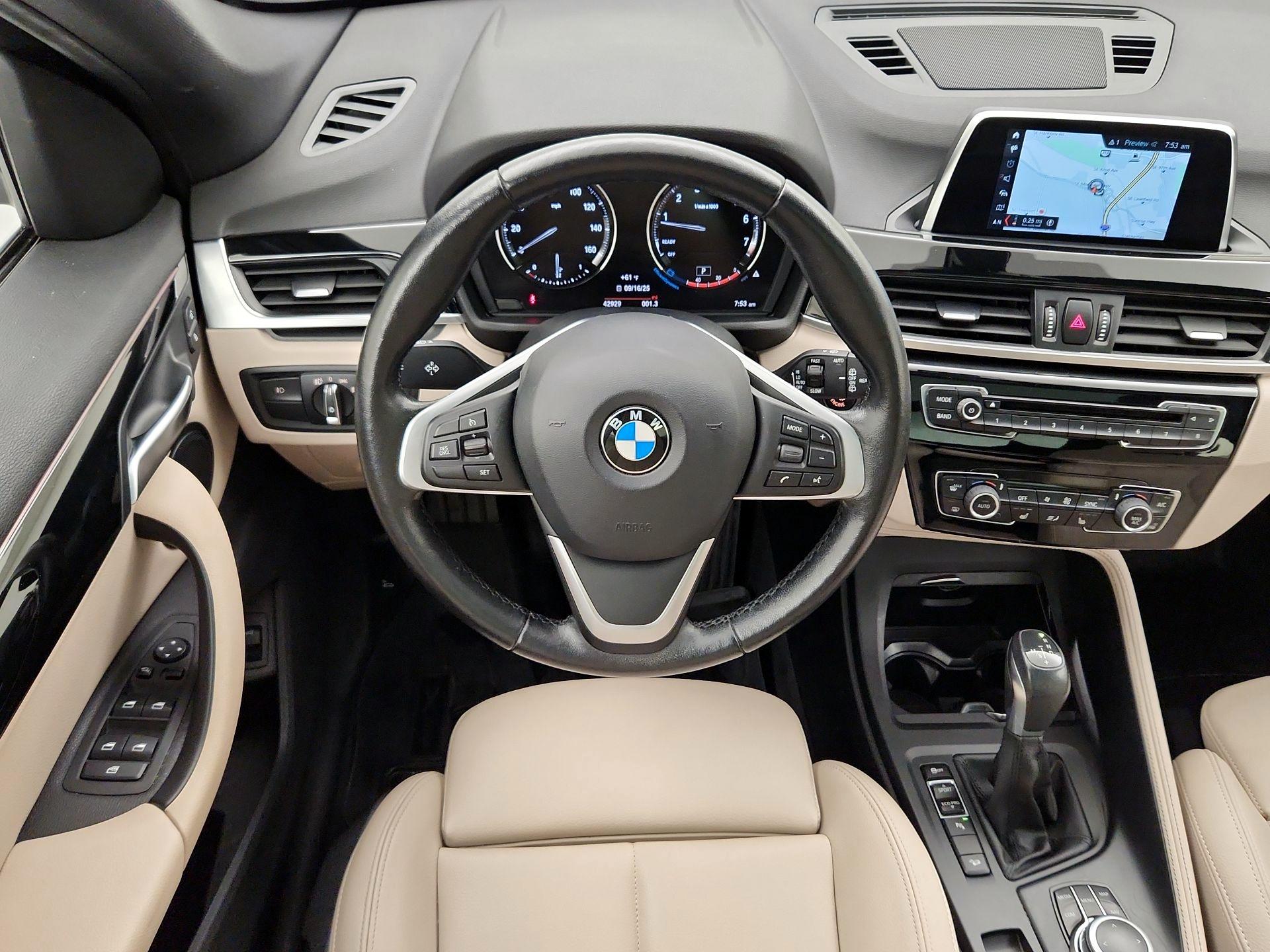 Thumbnail: 2018 BMW X1 - 10