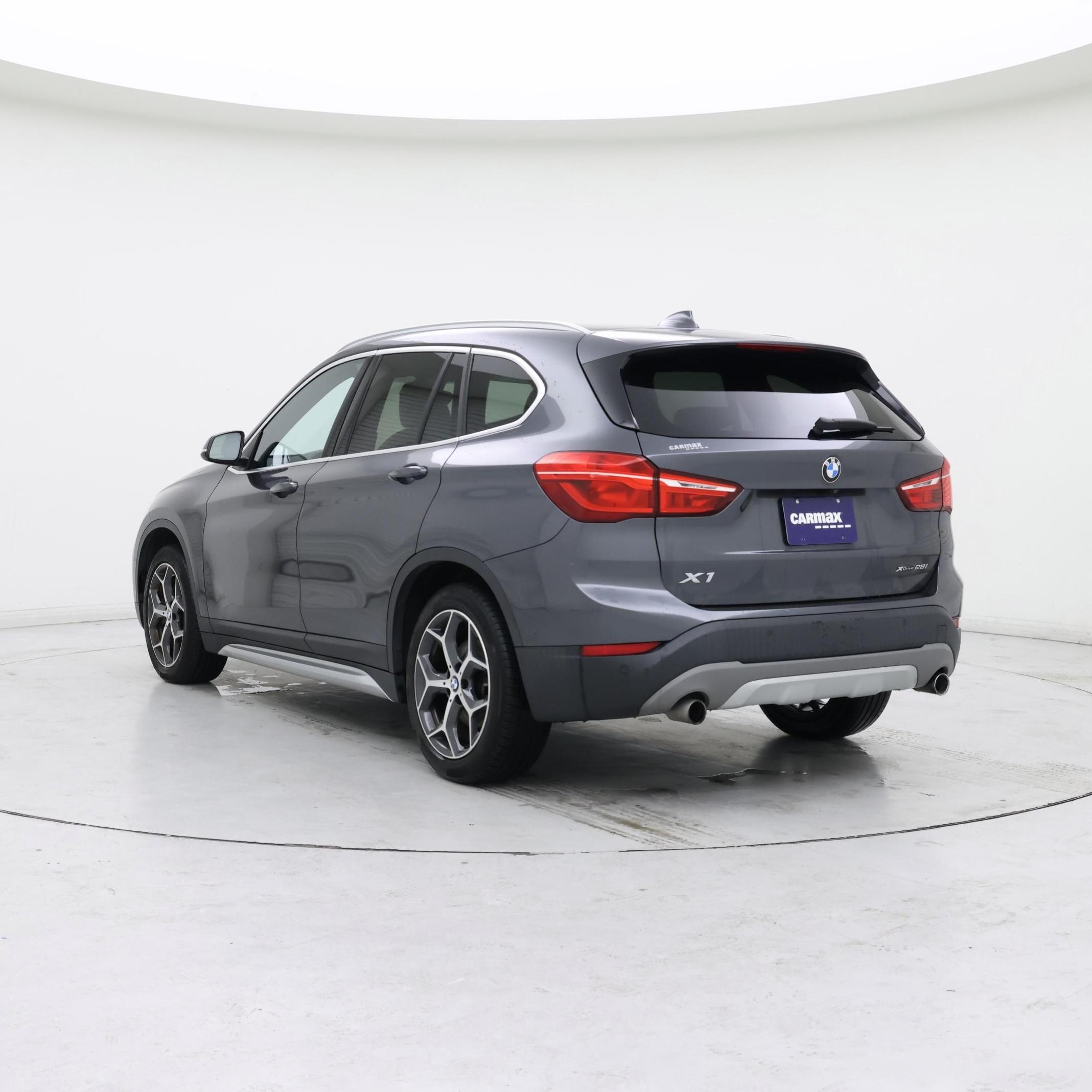 Thumbnail: 2018 BMW X1 - 2