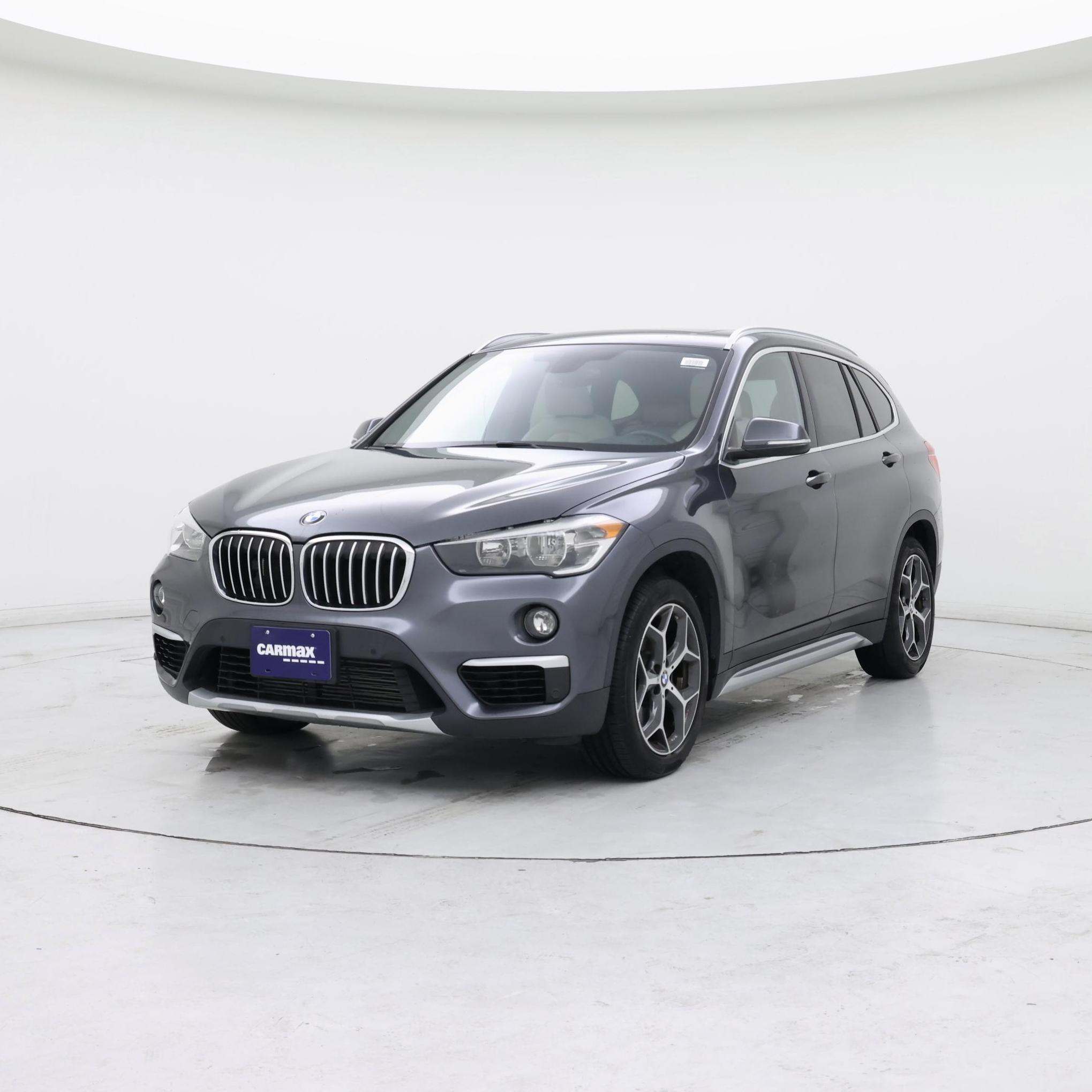 Thumbnail: 2018 BMW X1 - 4