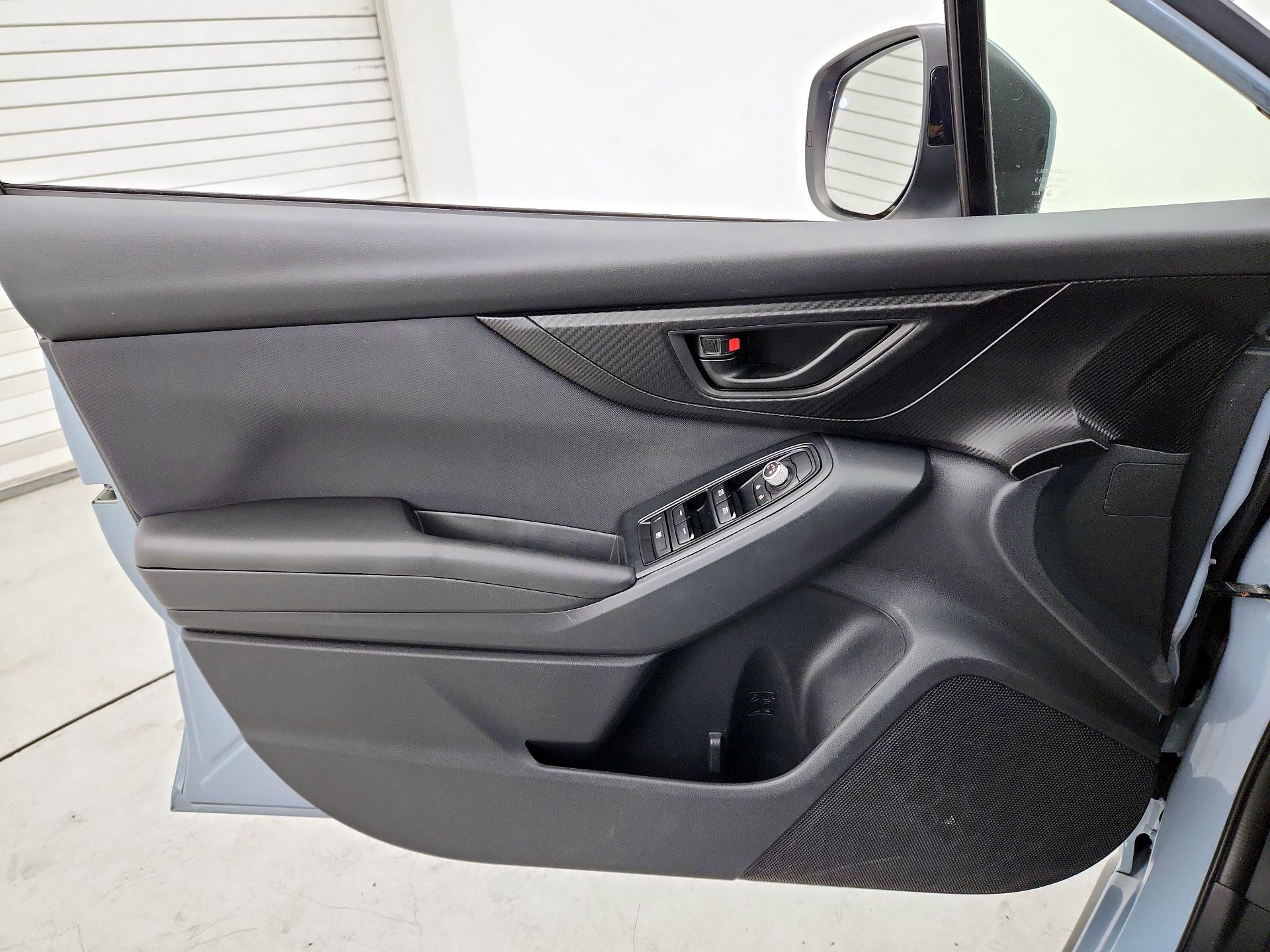 Thumbnail: 2019 Subaru Crosstrek - 12