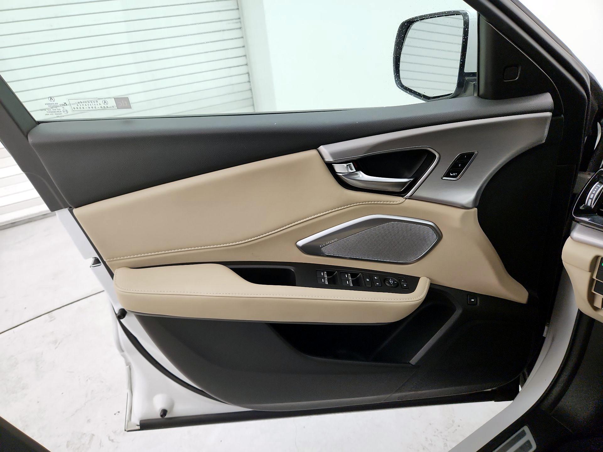 Thumbnail: 2023 Acura RDX - 12