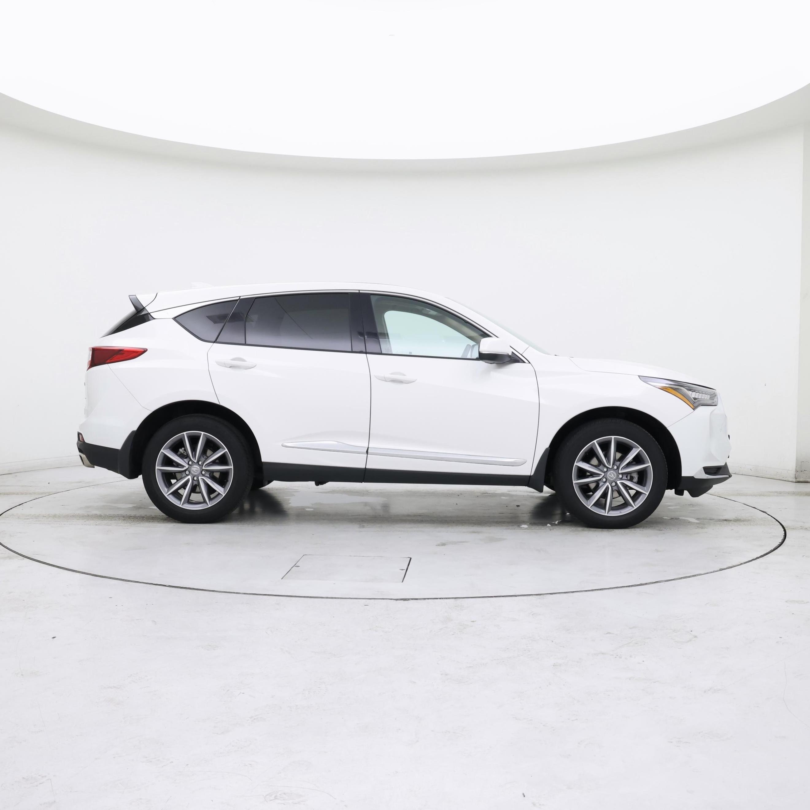 Thumbnail: 2023 Acura RDX - 7