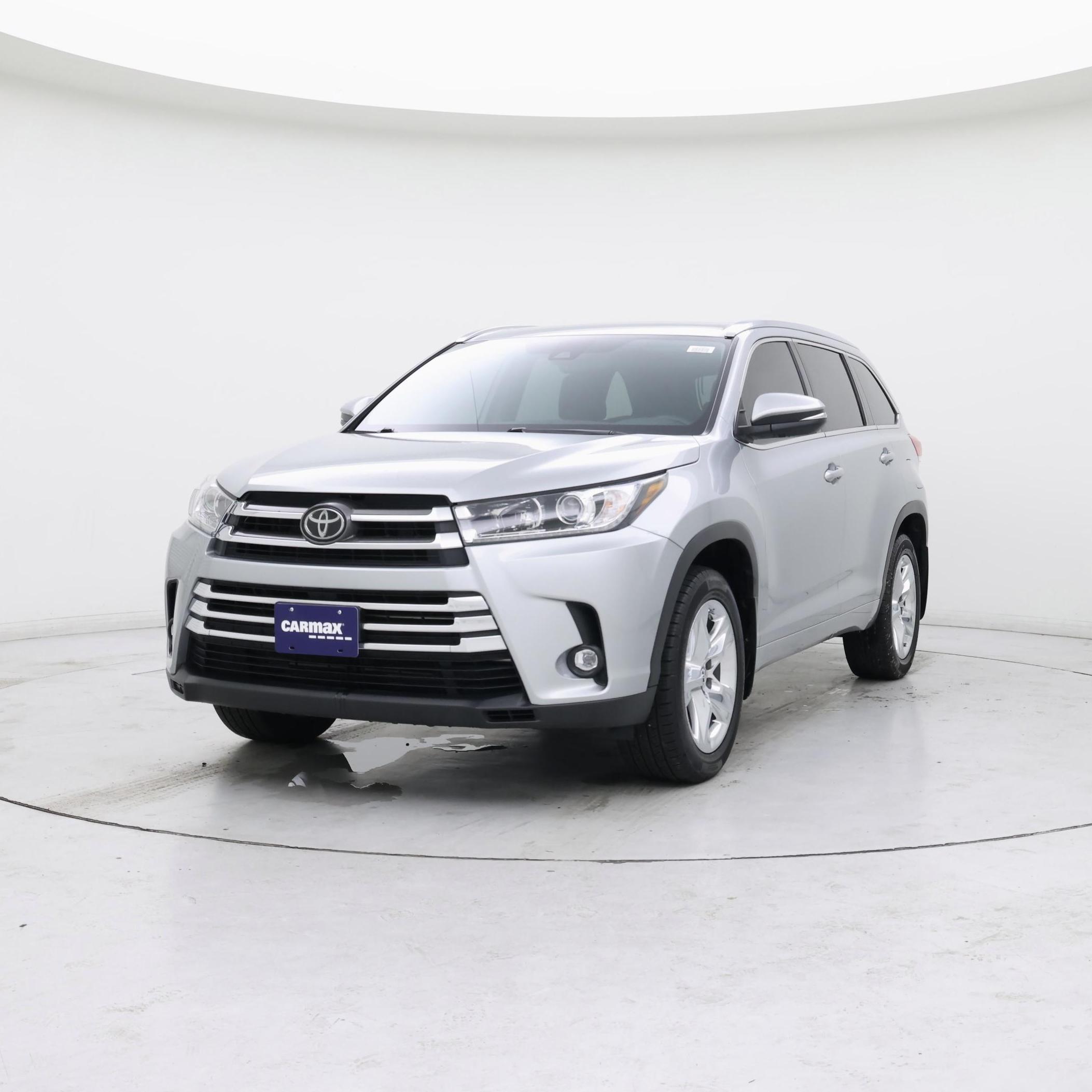 Thumbnail: 2019 Toyota Highlander - 4