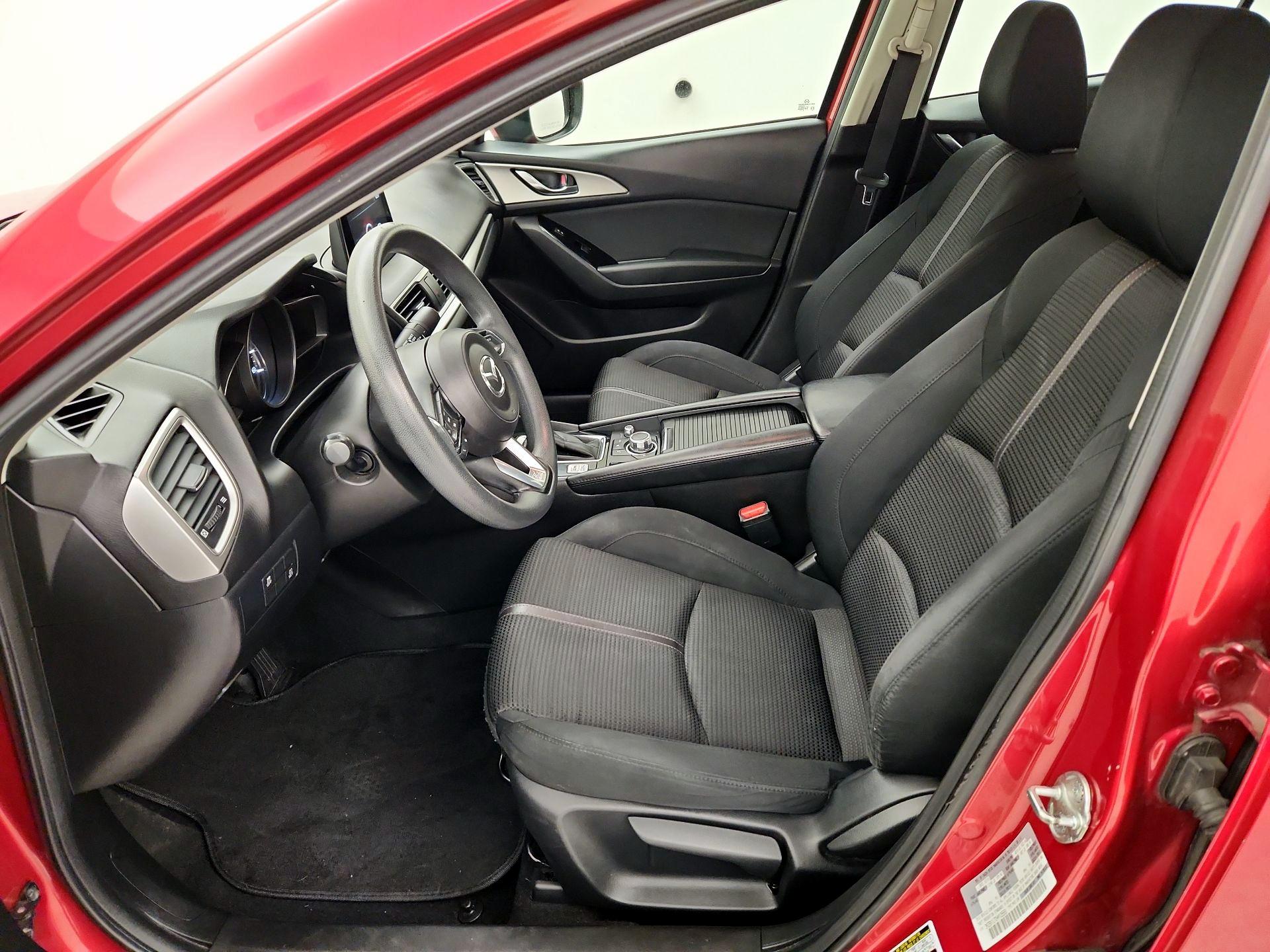 Thumbnail: 2017 Mazda Mazda3 - 11