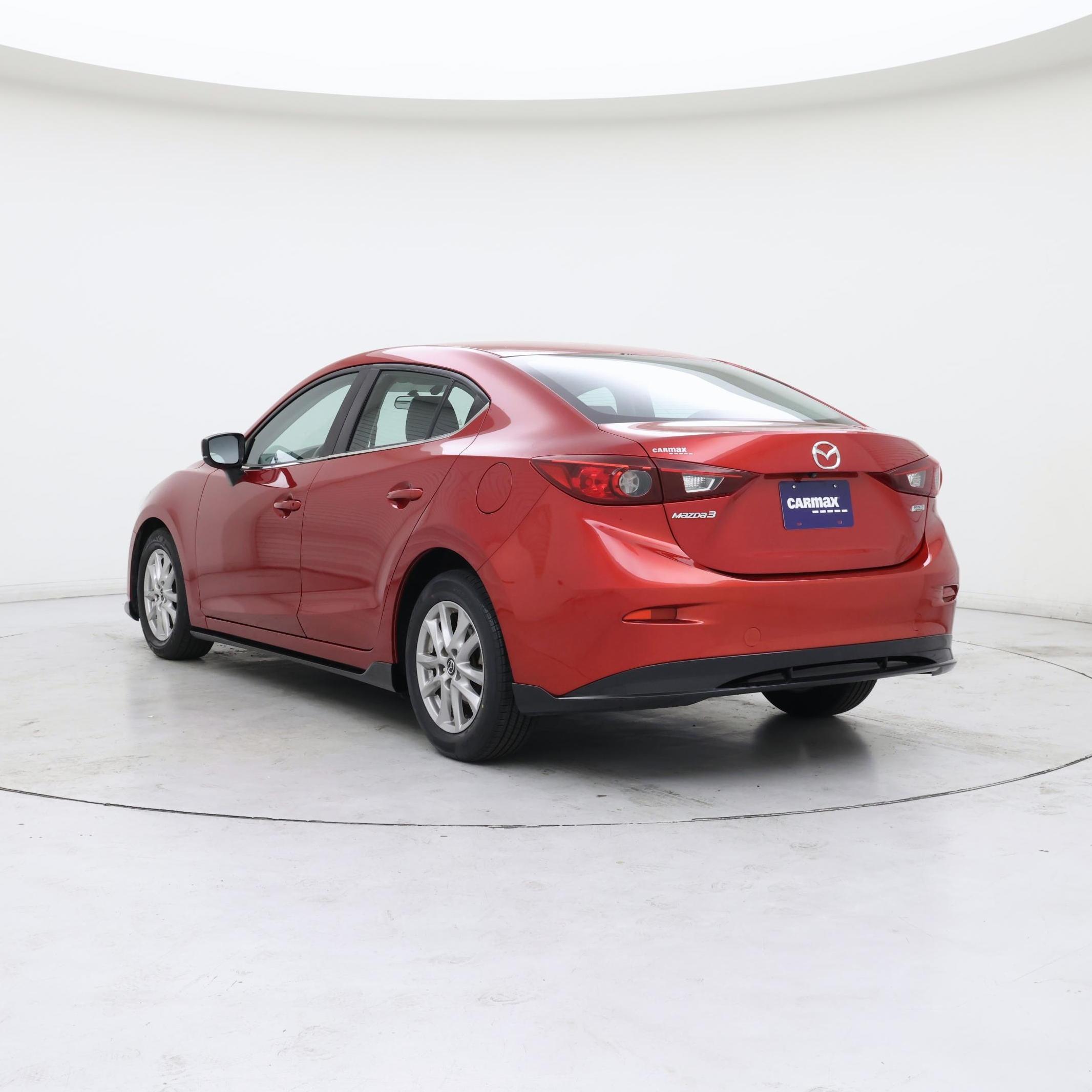 Thumbnail: 2017 Mazda Mazda3 - 2