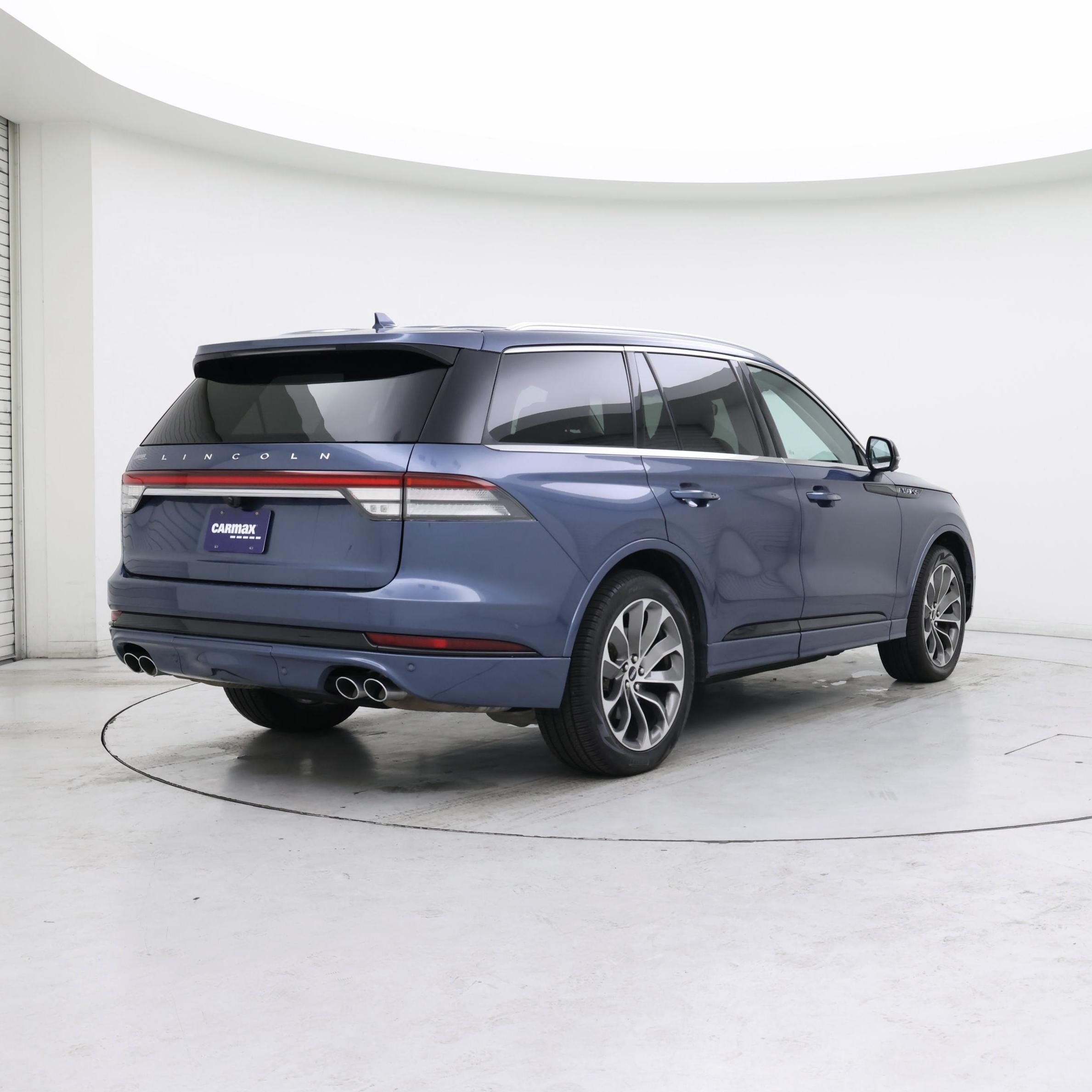 Thumbnail: 2020 Lincoln Aviator - 8