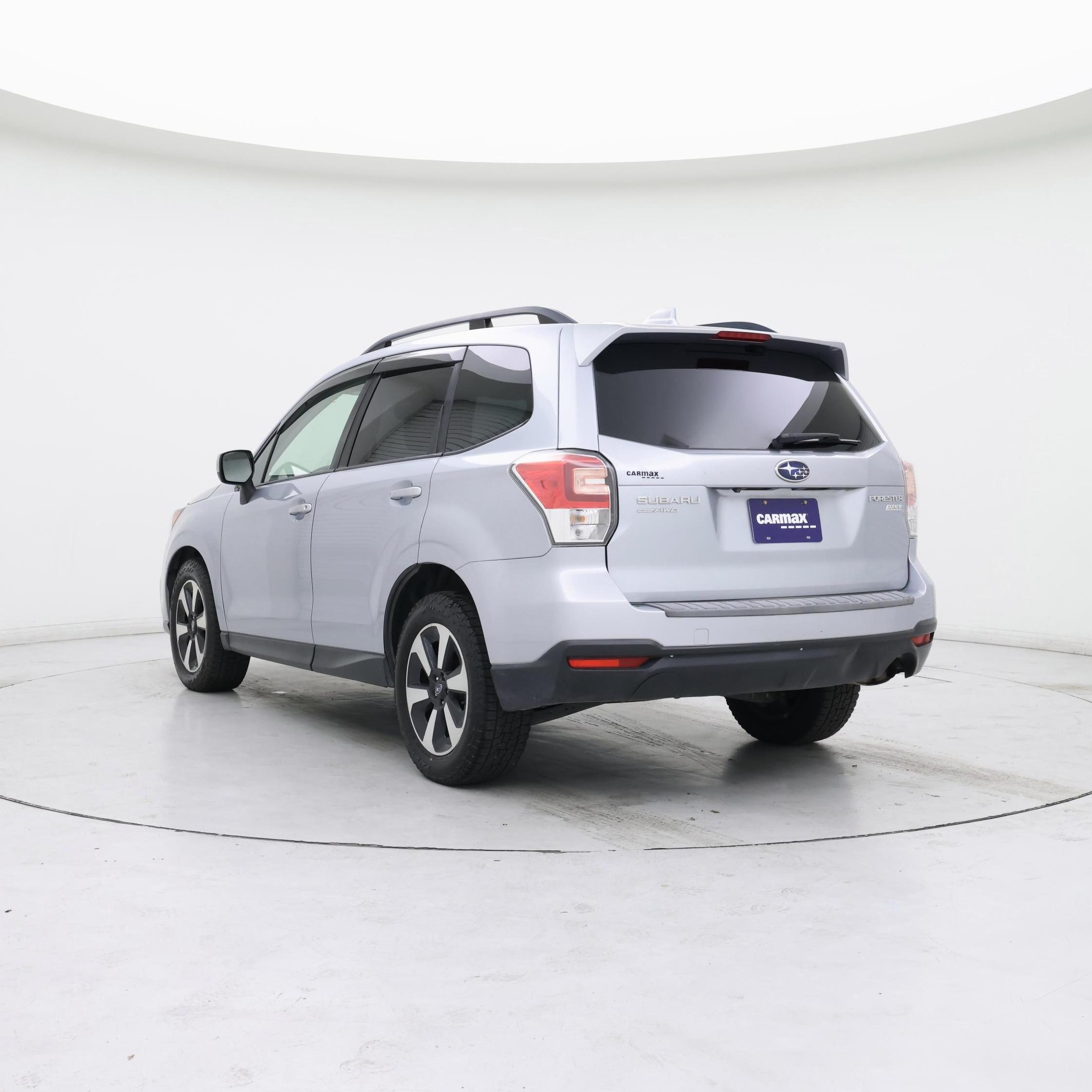 Thumbnail: 2017 Subaru Forester - 2