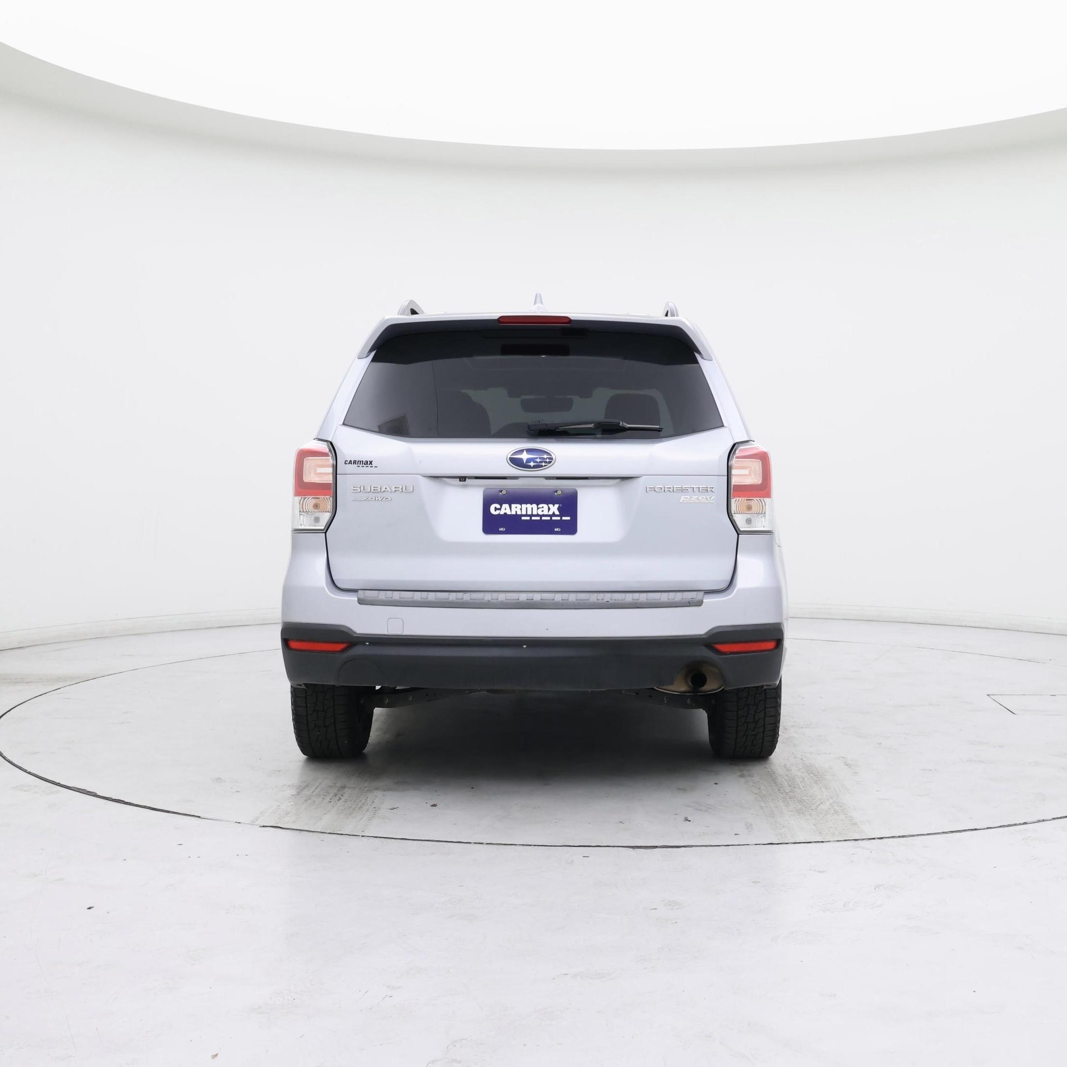 Thumbnail: 2017 Subaru Forester - 6