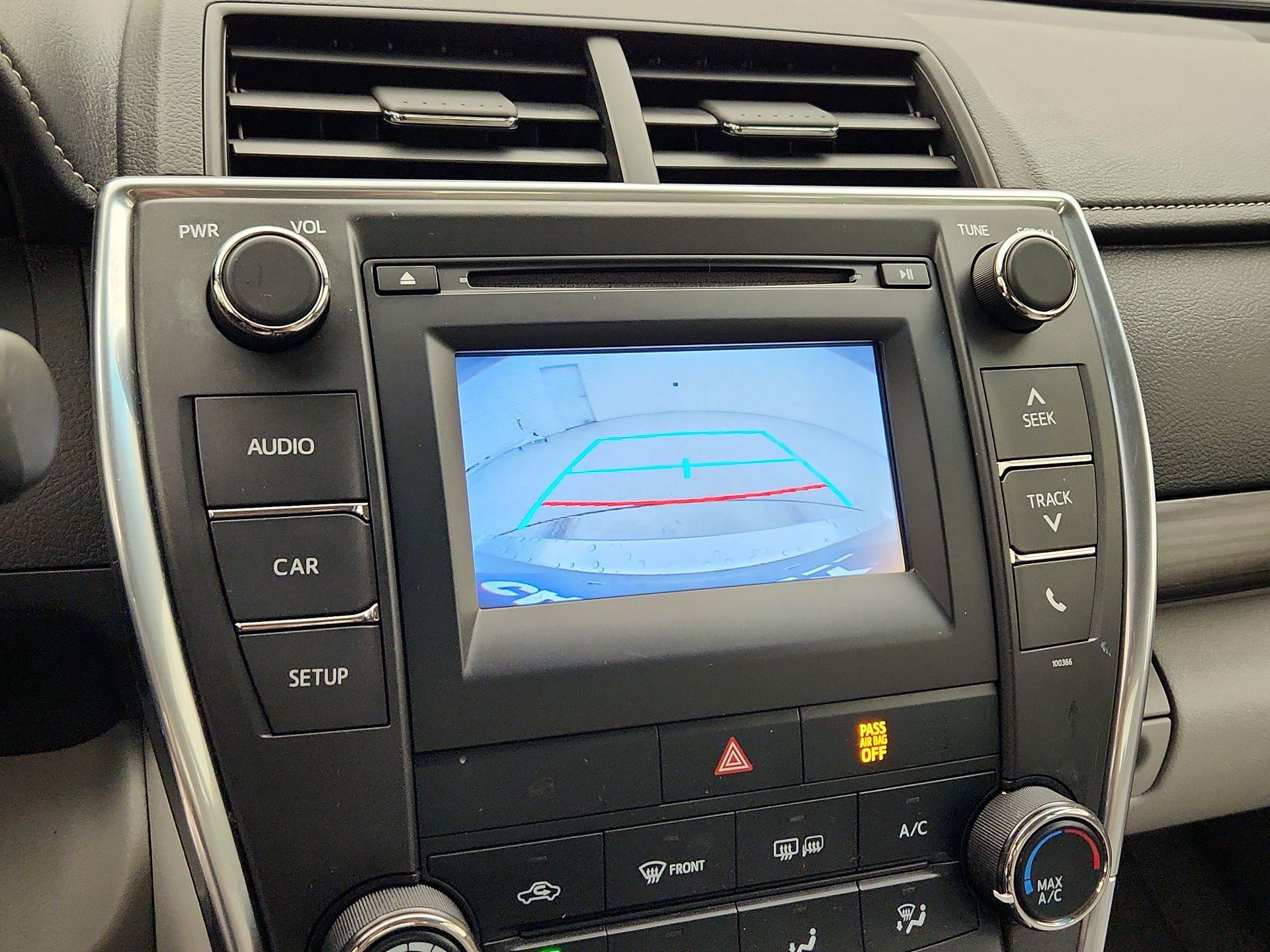 Thumbnail: 2015 Toyota Camry - 14