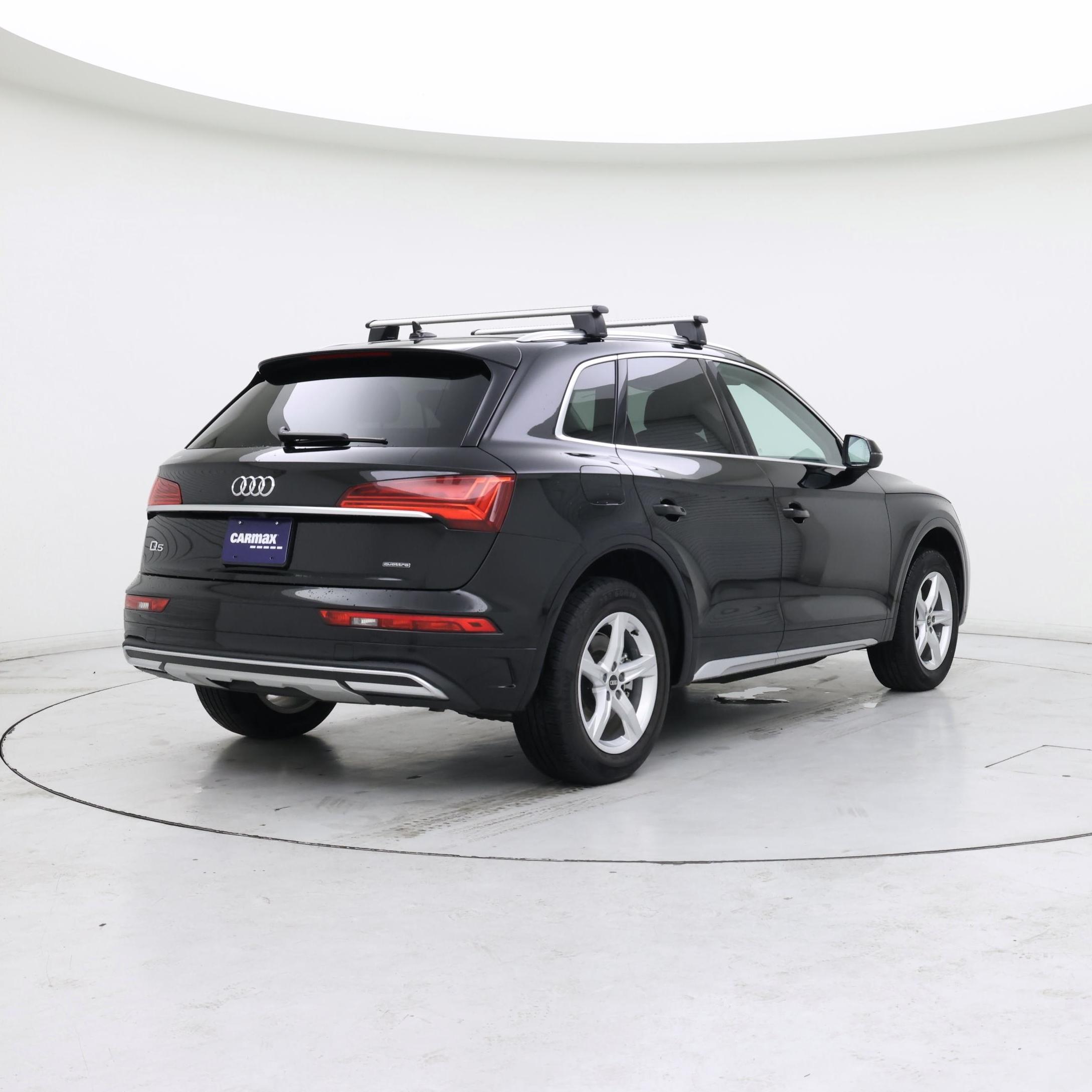 Thumbnail: 2023 Audi Q5 - 8
