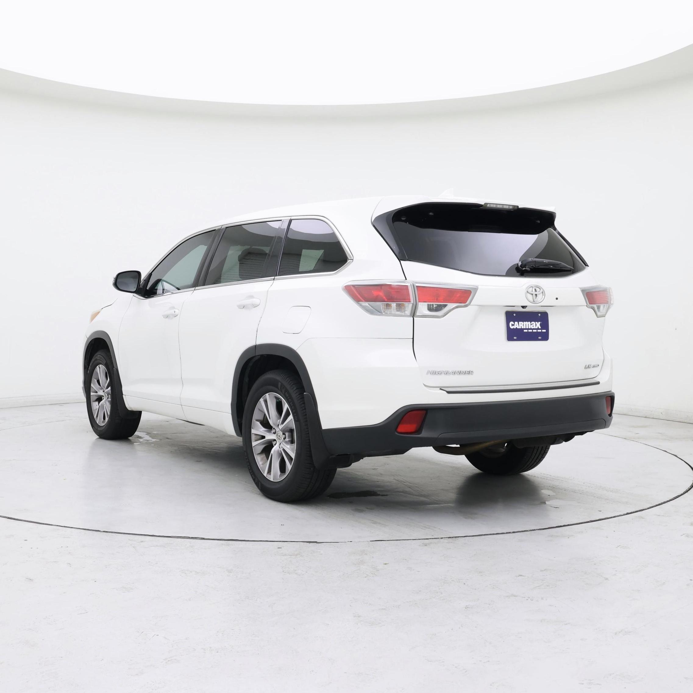 Thumbnail: 2015 Toyota Highlander - 2