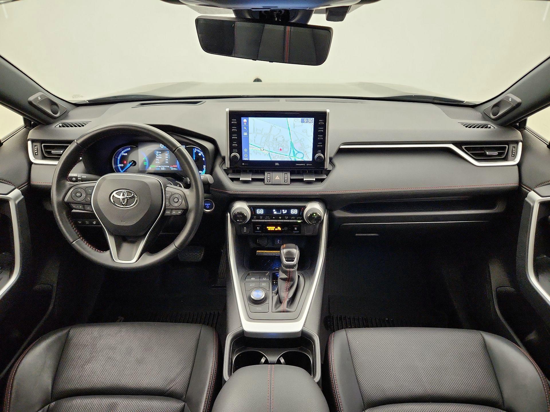 Thumbnail: 2021 Toyota RAV4 - 9
