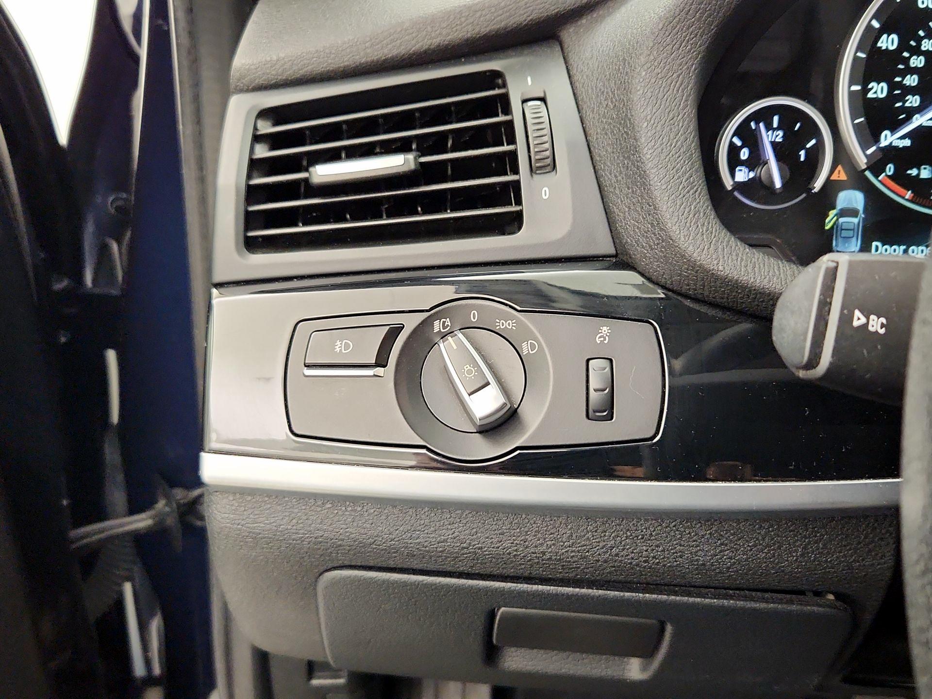 Thumbnail: 2017 BMW X3 - 13