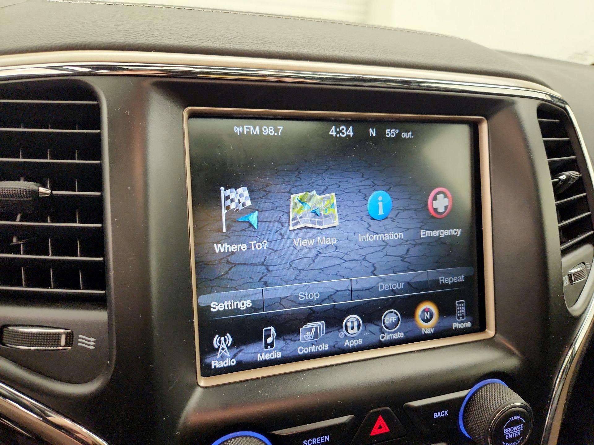 Thumbnail: 2017 Jeep Grand Cherokee - 14