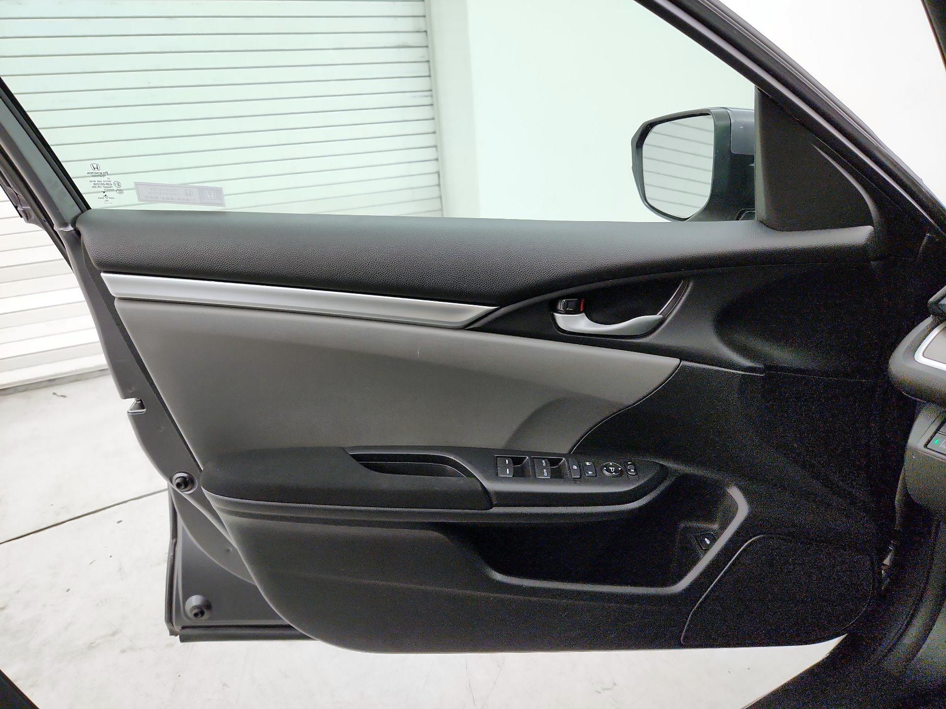 Thumbnail: 2021 Honda Civic - 12