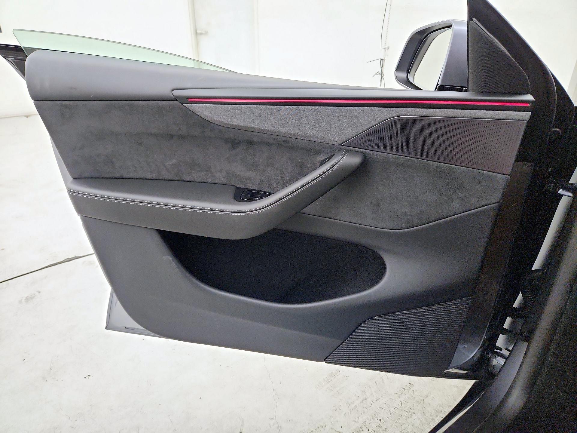 Thumbnail: 2026 Tesla Model Y - 12