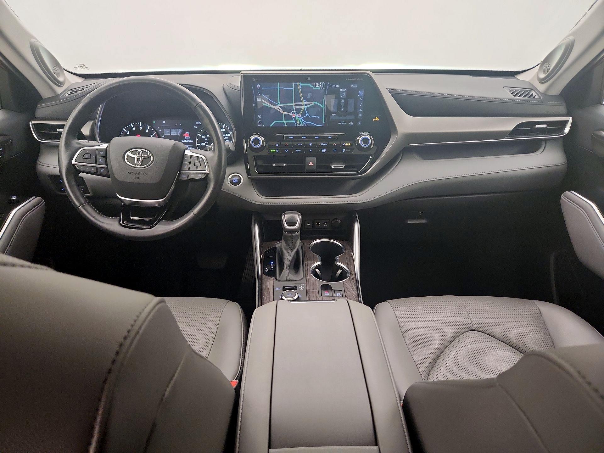 Thumbnail: 2020 Toyota Highlander - 9
