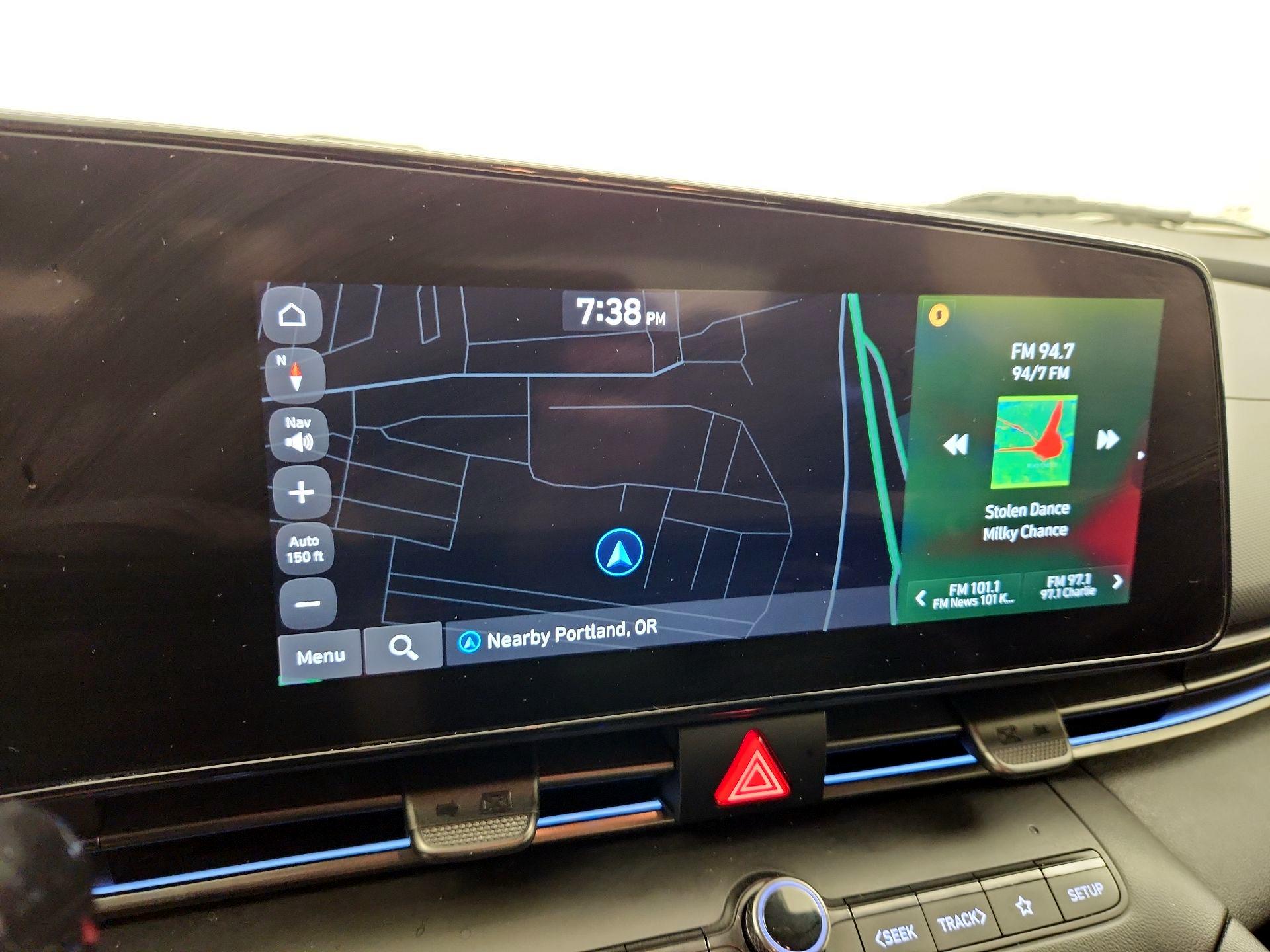 Thumbnail: 2022 Hyundai Elantra - 14