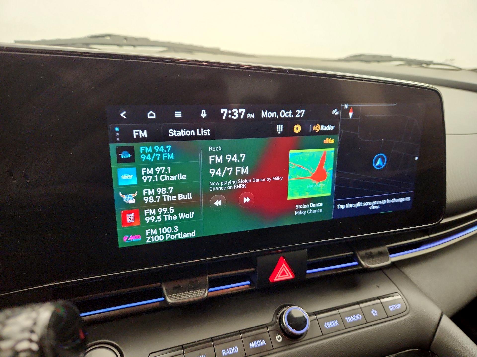 Thumbnail: 2022 Hyundai Elantra - 16