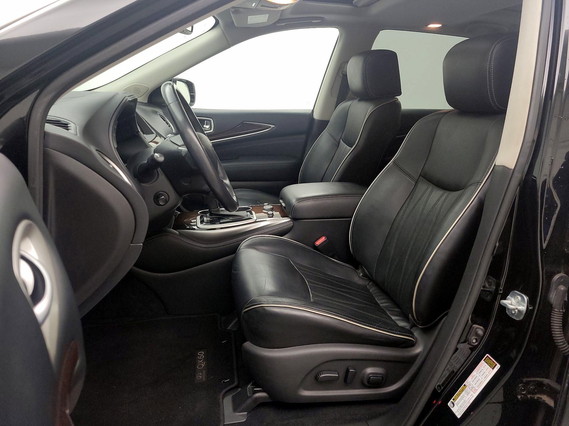 Thumbnail: 2017 INFINITI QX60 - 11