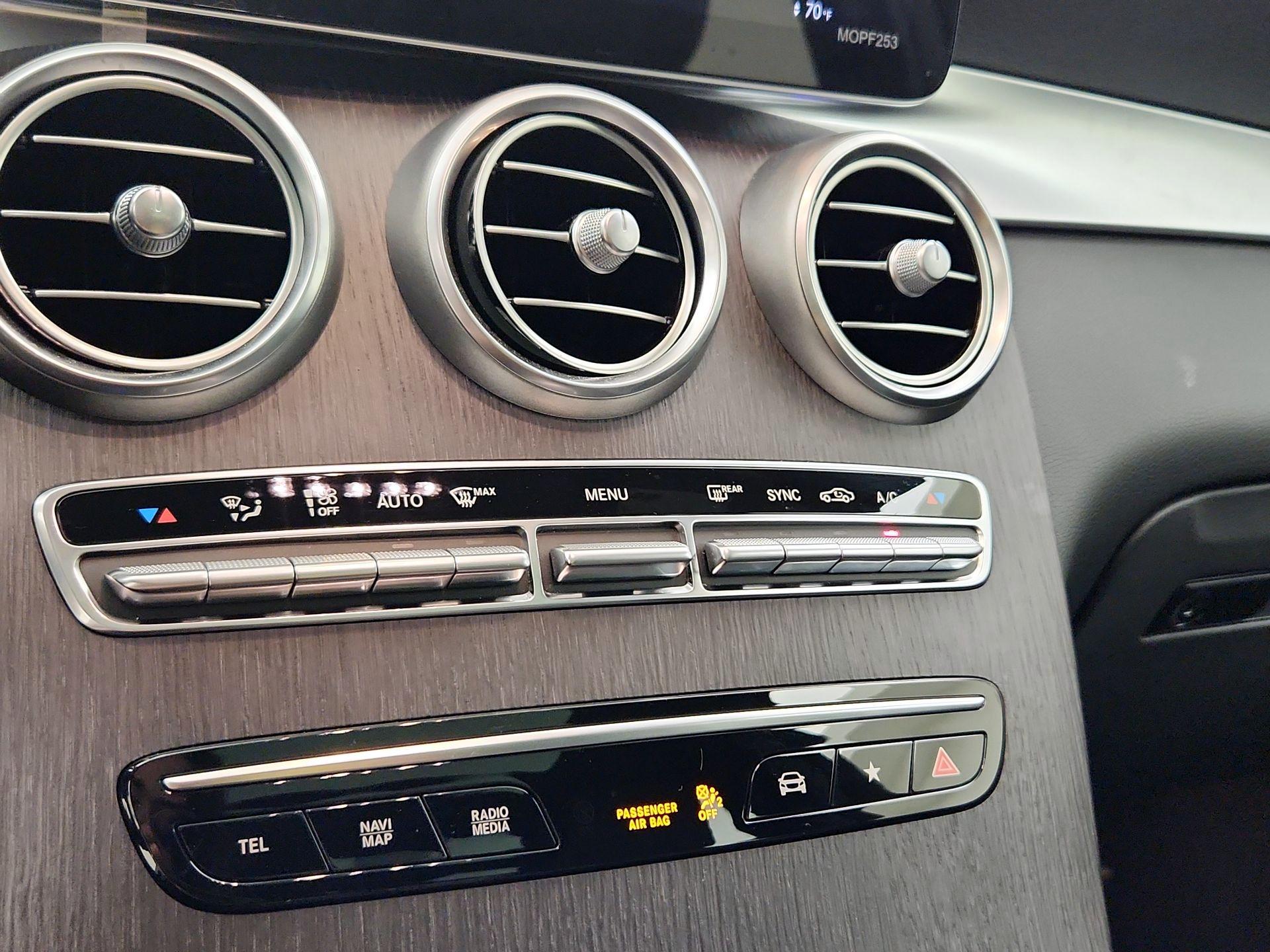 Thumbnail: 2020 Mercedes-Benz GLC - 16