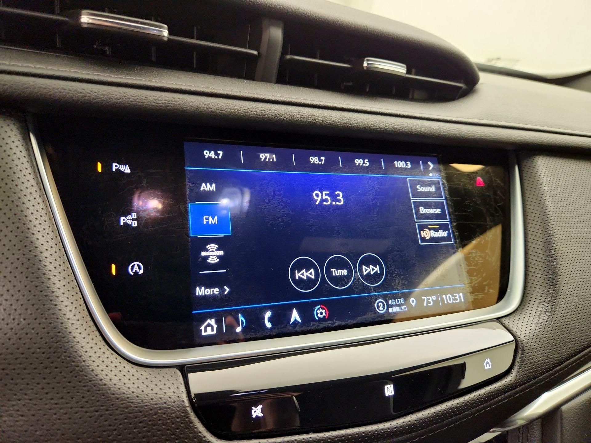 Thumbnail: 2021 Cadillac XT5 - 15