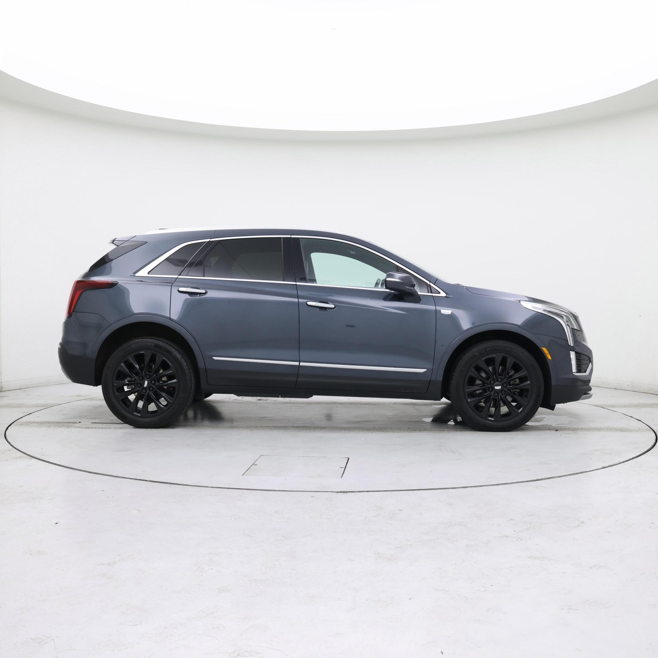 Thumbnail: 2021 Cadillac XT5 - 7