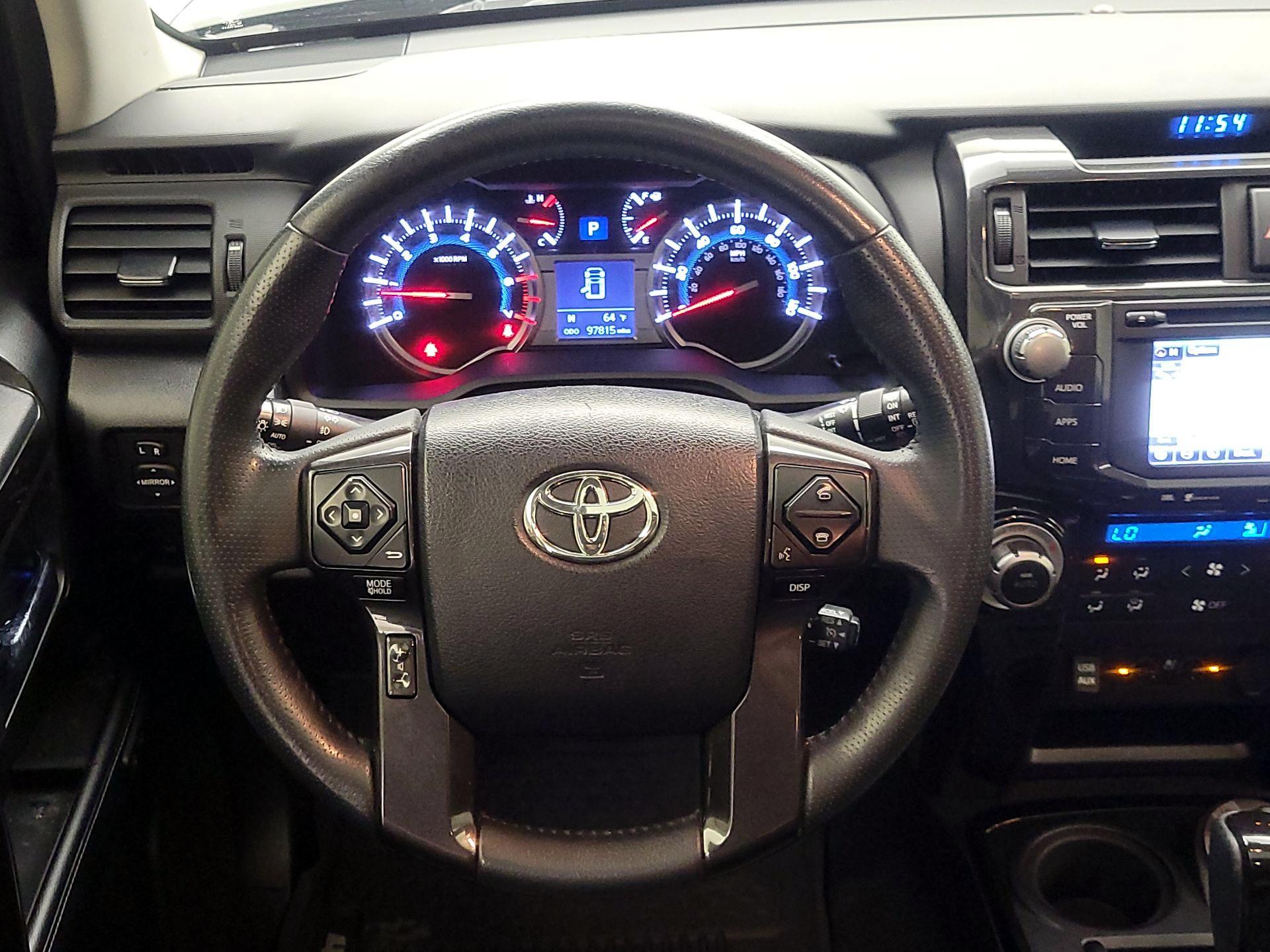 Thumbnail: 2019 Toyota 4Runner - 10