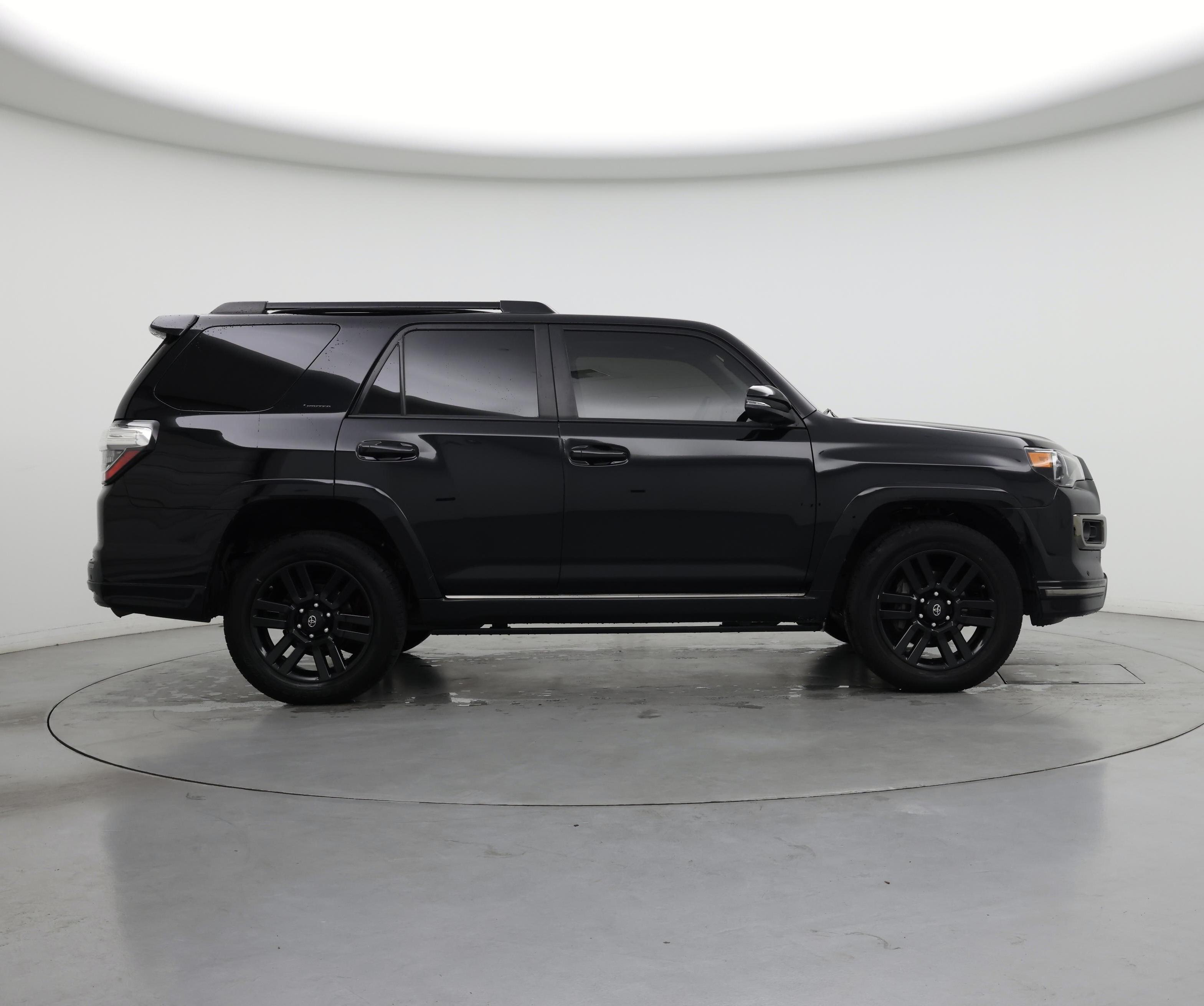 Thumbnail: 2019 Toyota 4Runner - 7