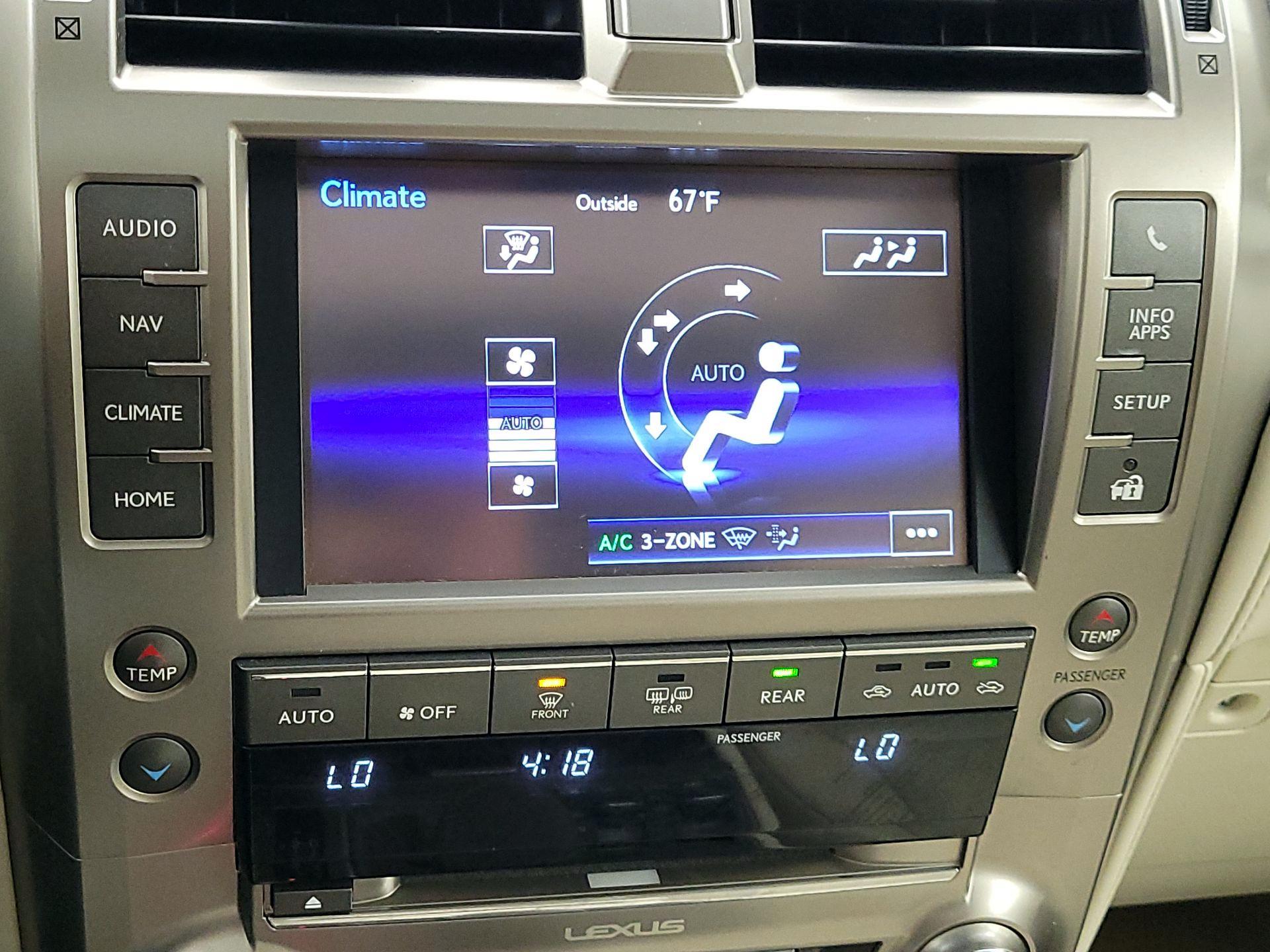 Thumbnail: 2014 Lexus GX - 17