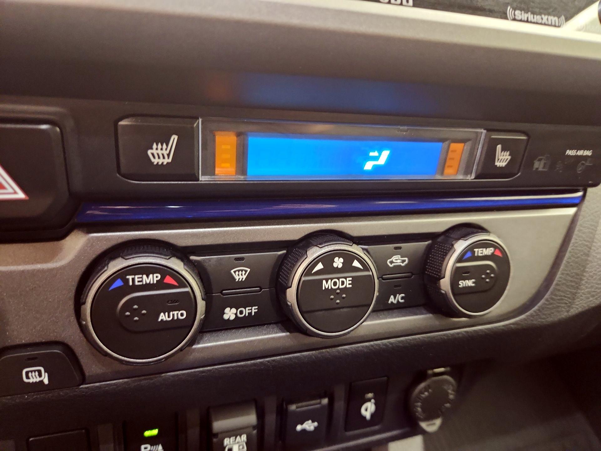 Thumbnail: 2023 Toyota Tacoma - 17