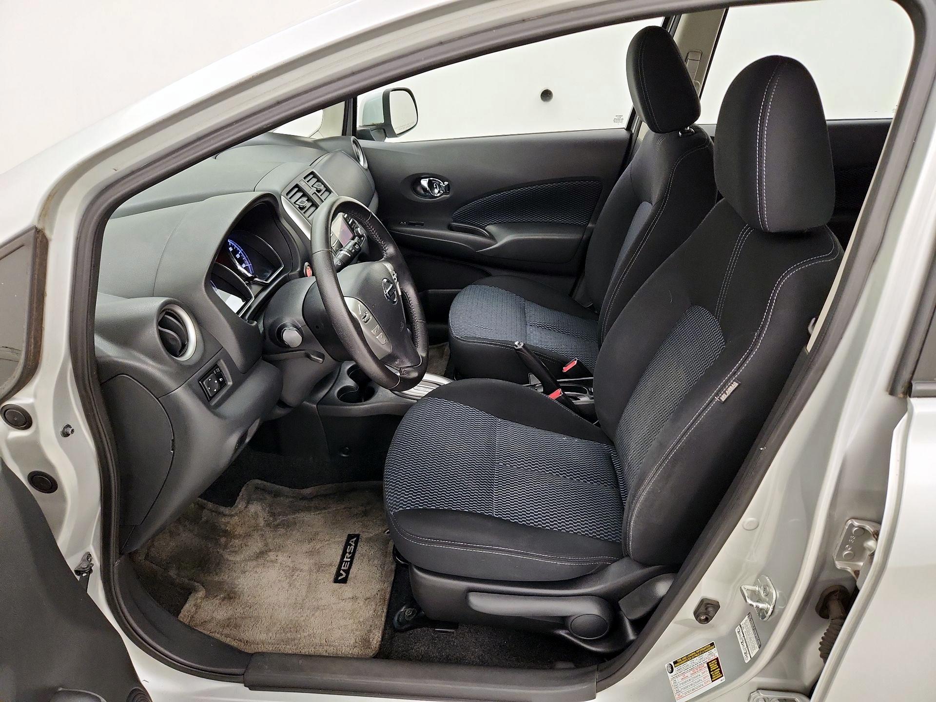 Thumbnail: 2014 Nissan Versa Note - 11