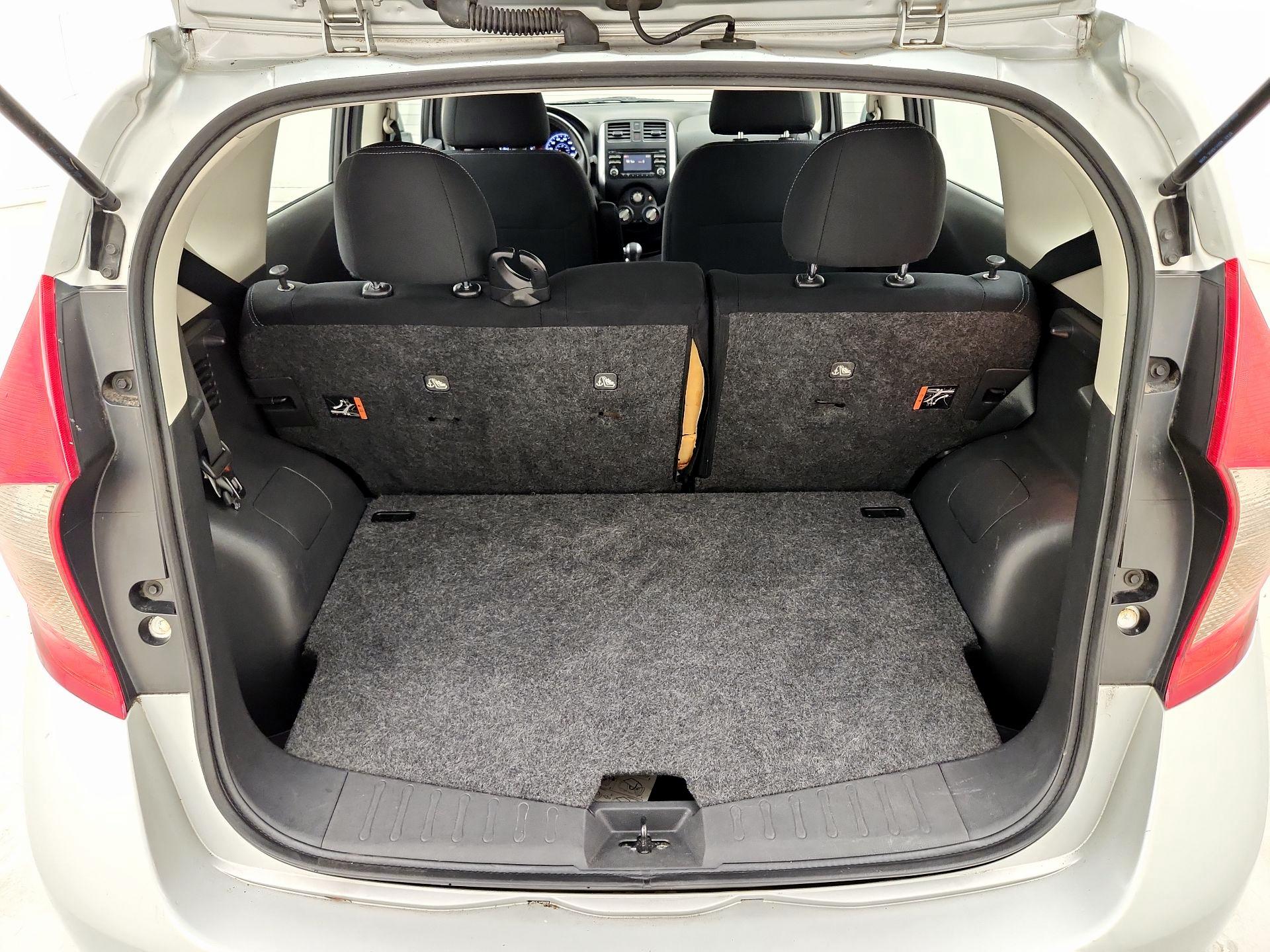Thumbnail: 2014 Nissan Versa Note - 20