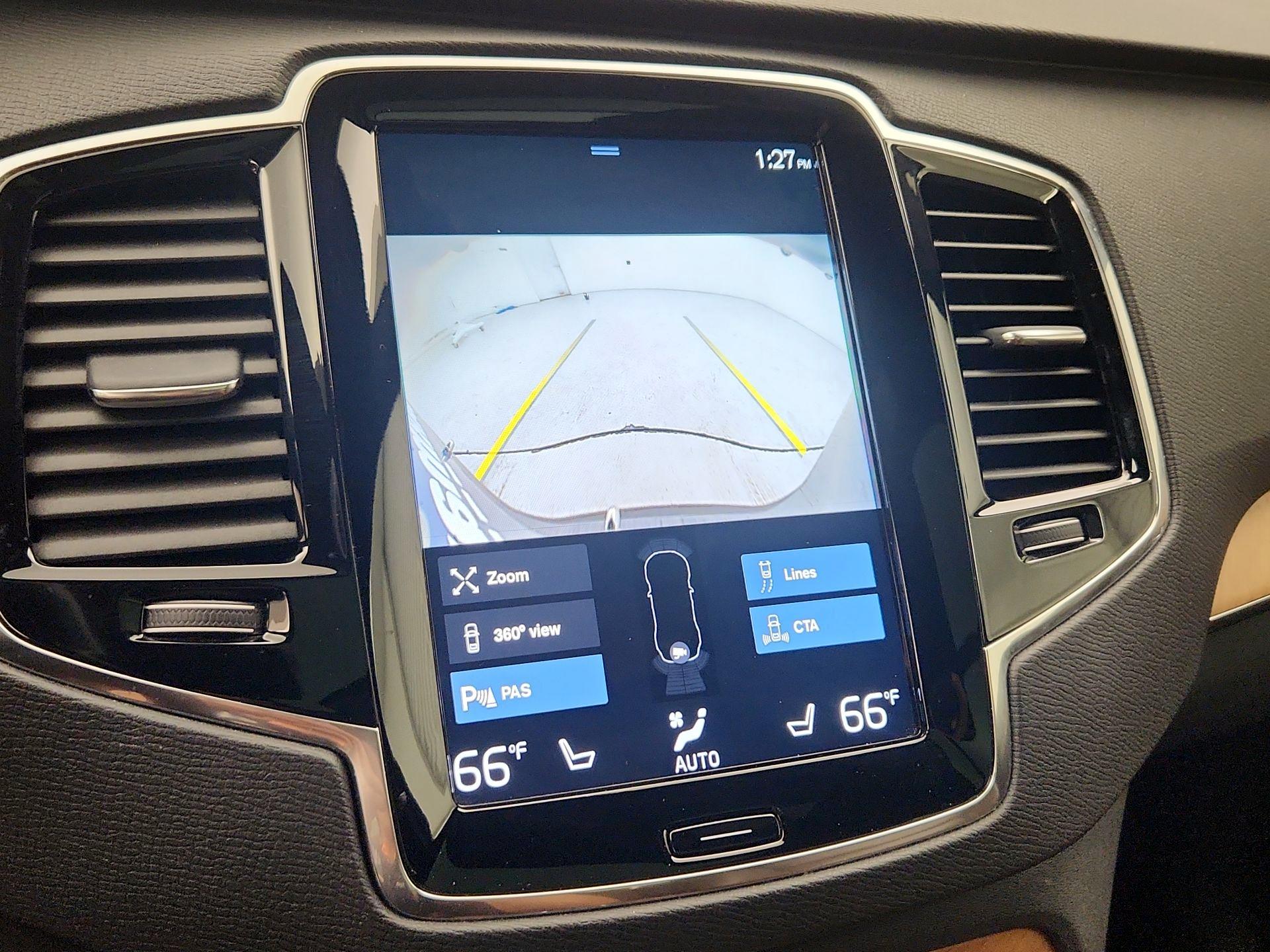 Thumbnail: 2021 Volvo XC90 - 15