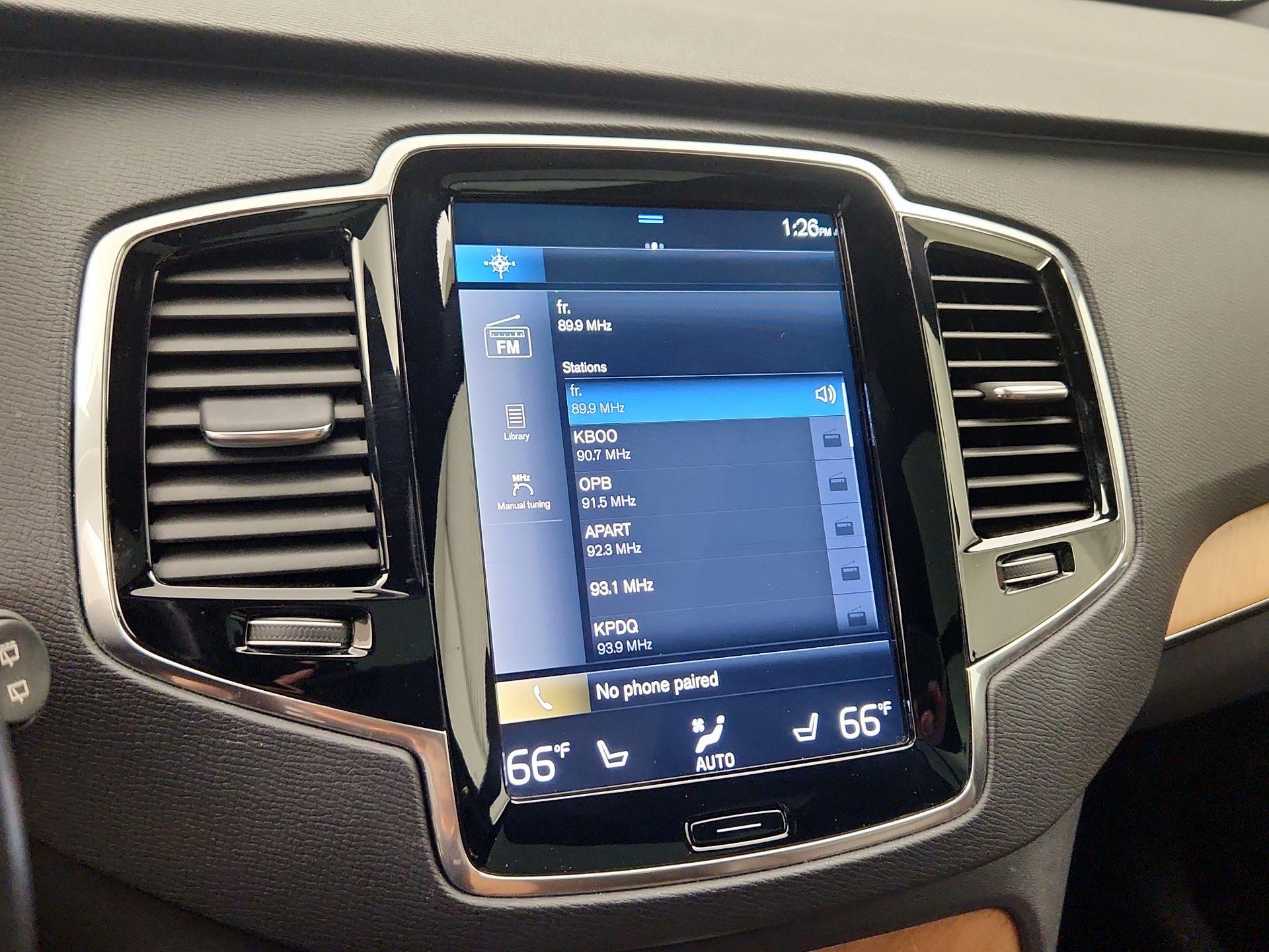 Thumbnail: 2021 Volvo XC90 - 16