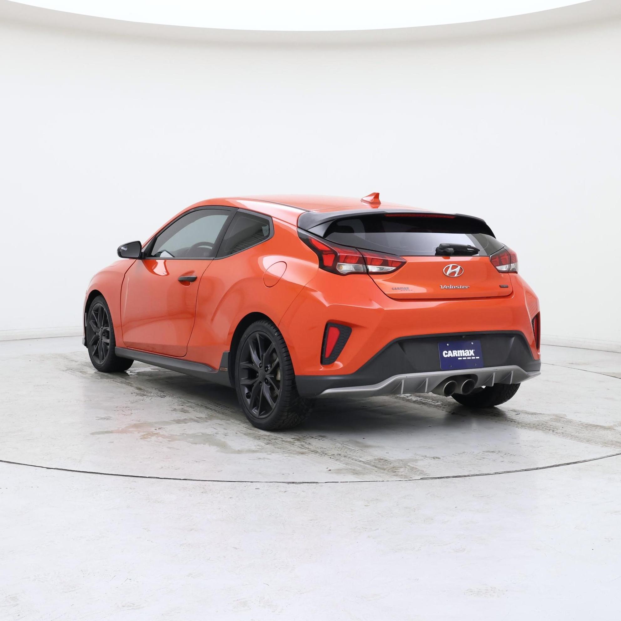 Thumbnail: 2019 Hyundai Veloster - 2