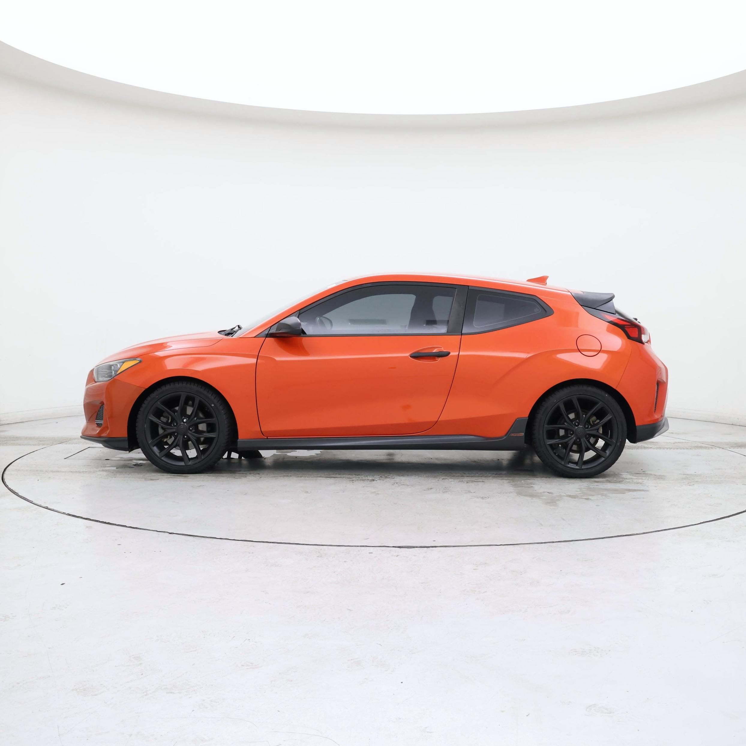 Thumbnail: 2019 Hyundai Veloster - 3