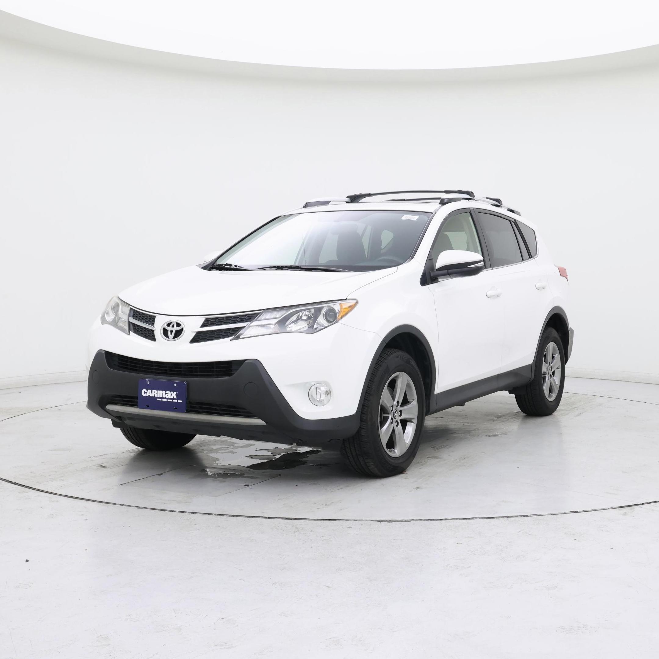 Thumbnail: 2015 Toyota RAV4 - 4