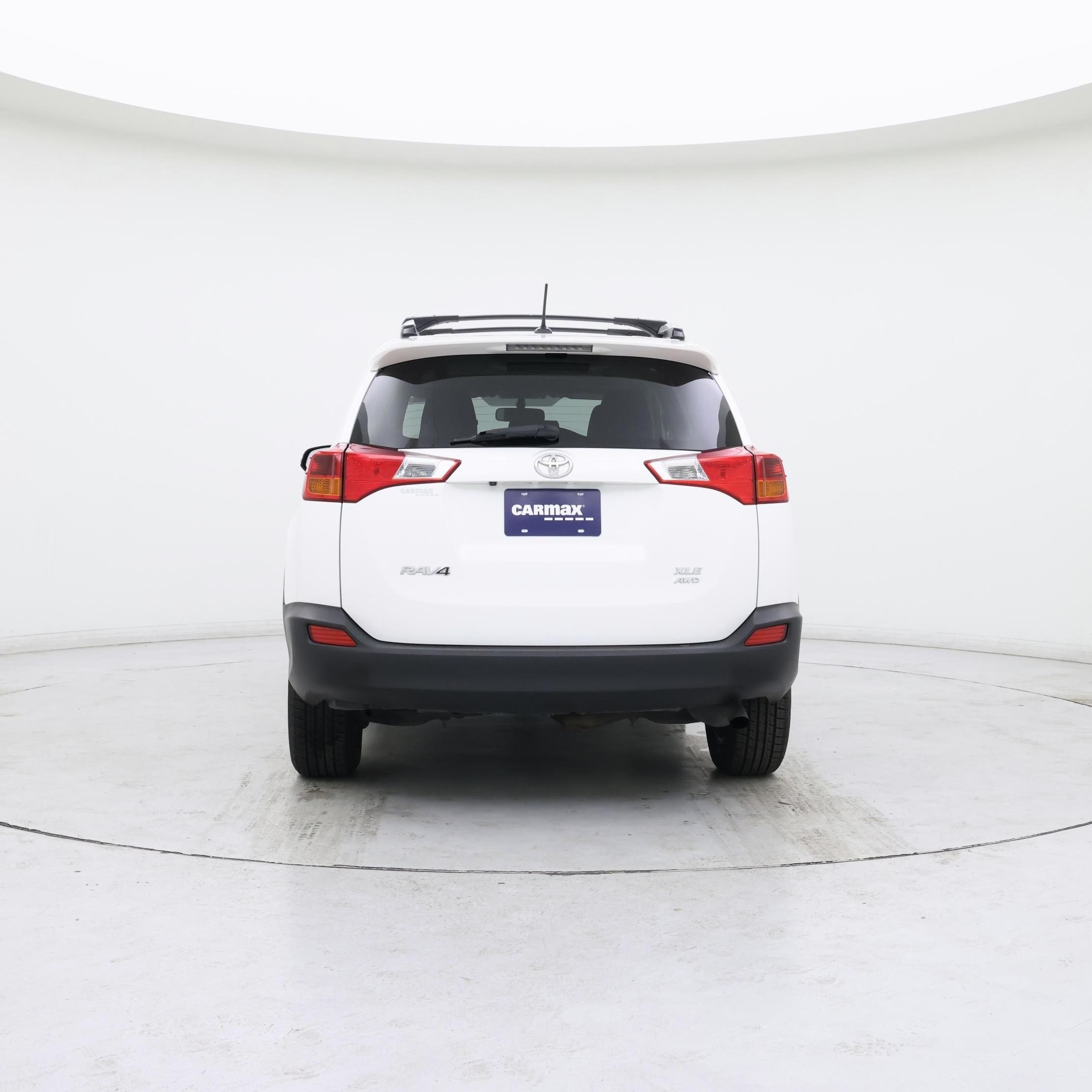 Thumbnail: 2015 Toyota RAV4 - 6