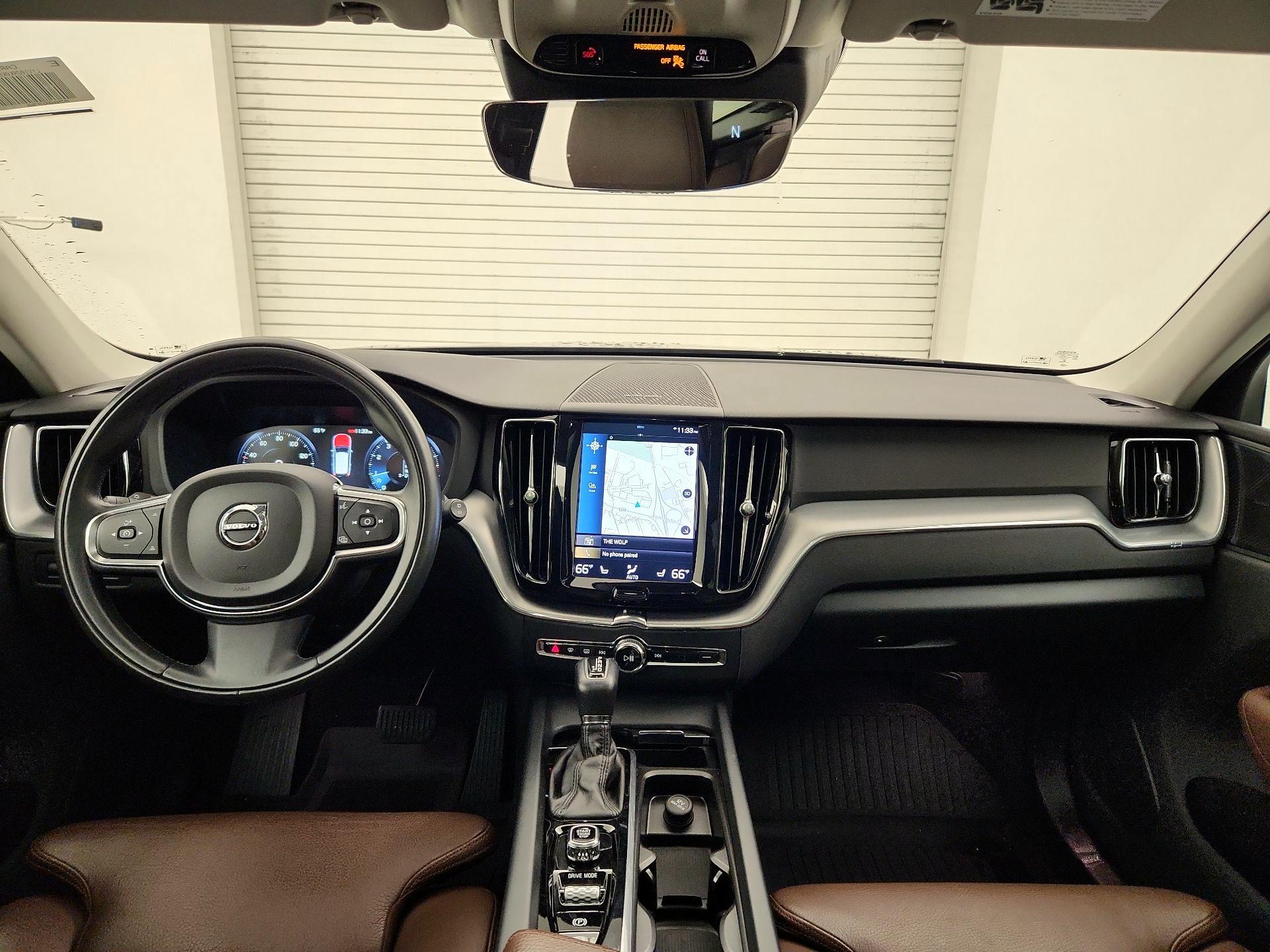 Thumbnail: 2019 Volvo XC60 - 9