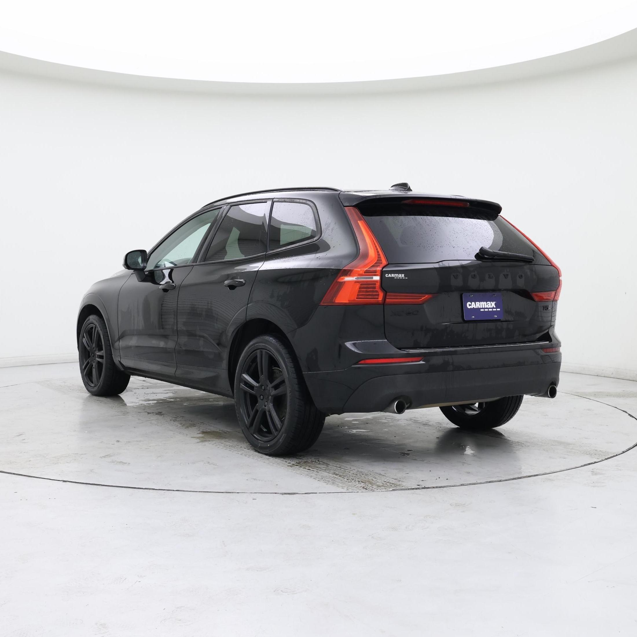 Thumbnail: 2019 Volvo XC60 - 2