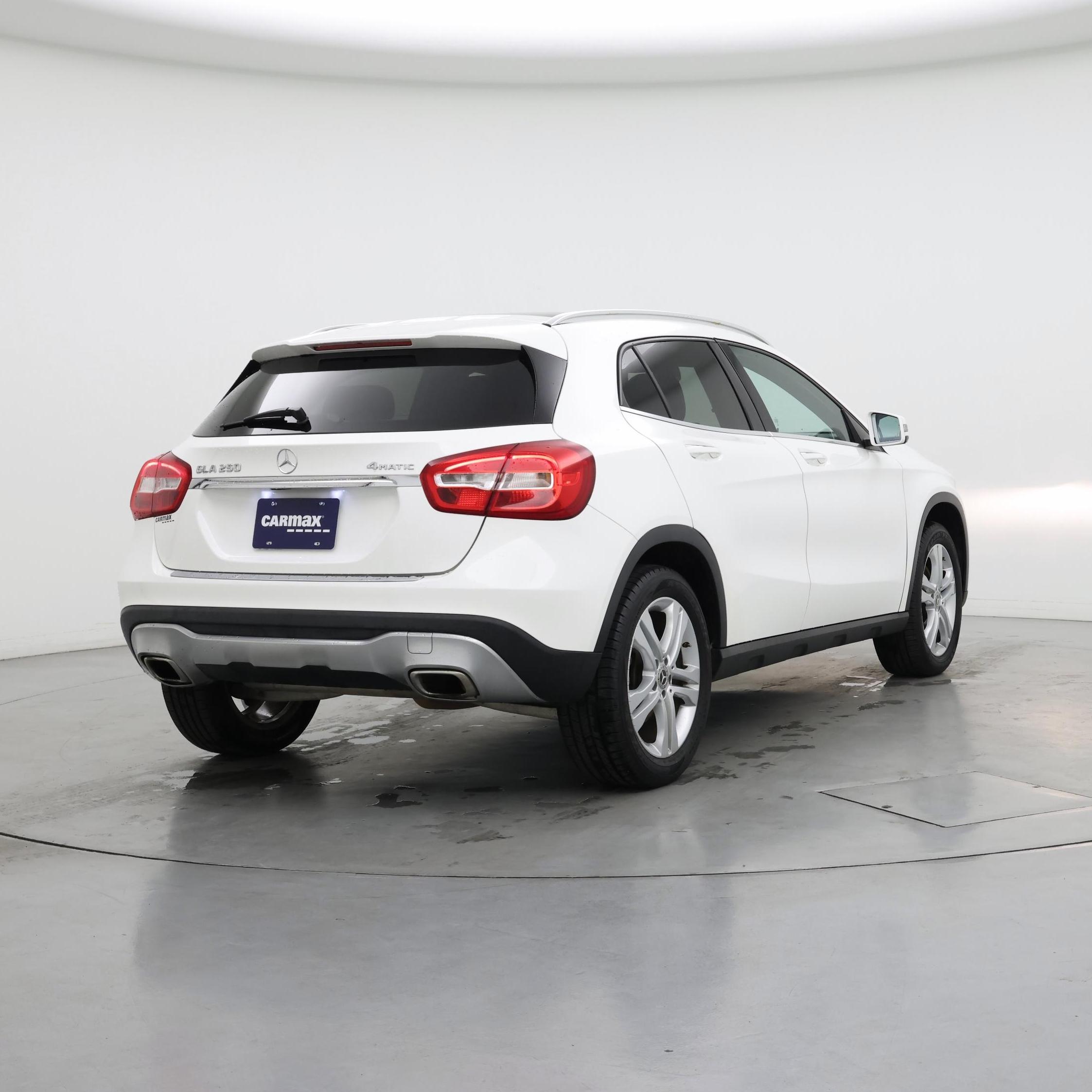 Thumbnail: 2019 Mercedes-Benz GLA - 8