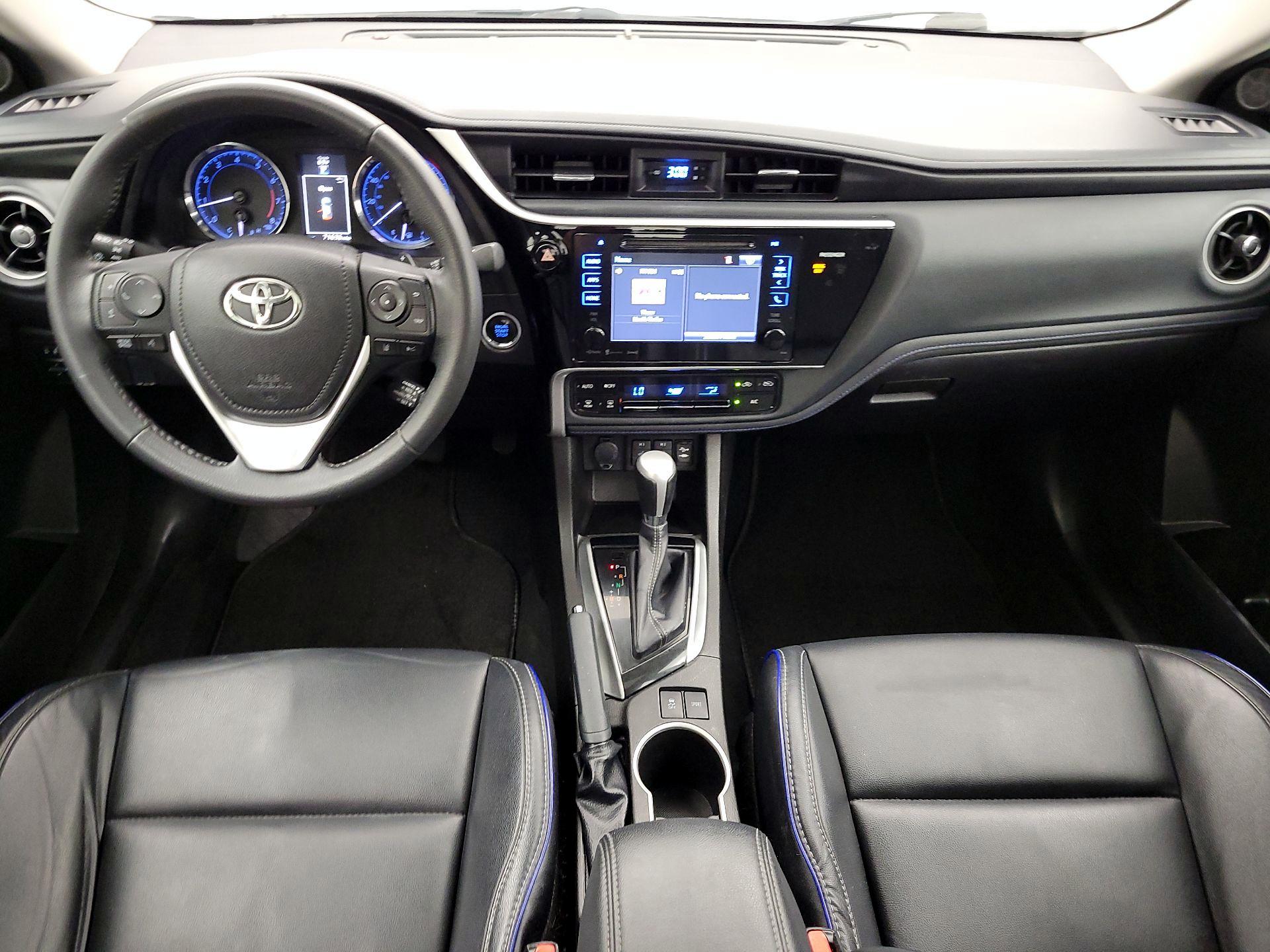 Thumbnail: 2017 Toyota Corolla - 9