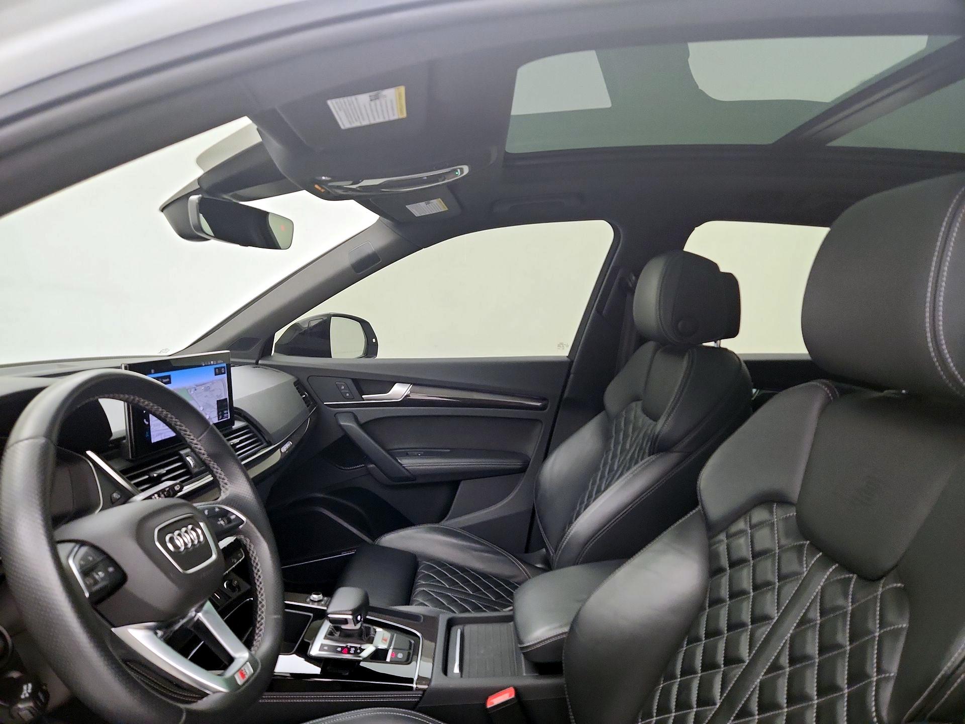 Thumbnail: 2021 Audi SQ5 - 20