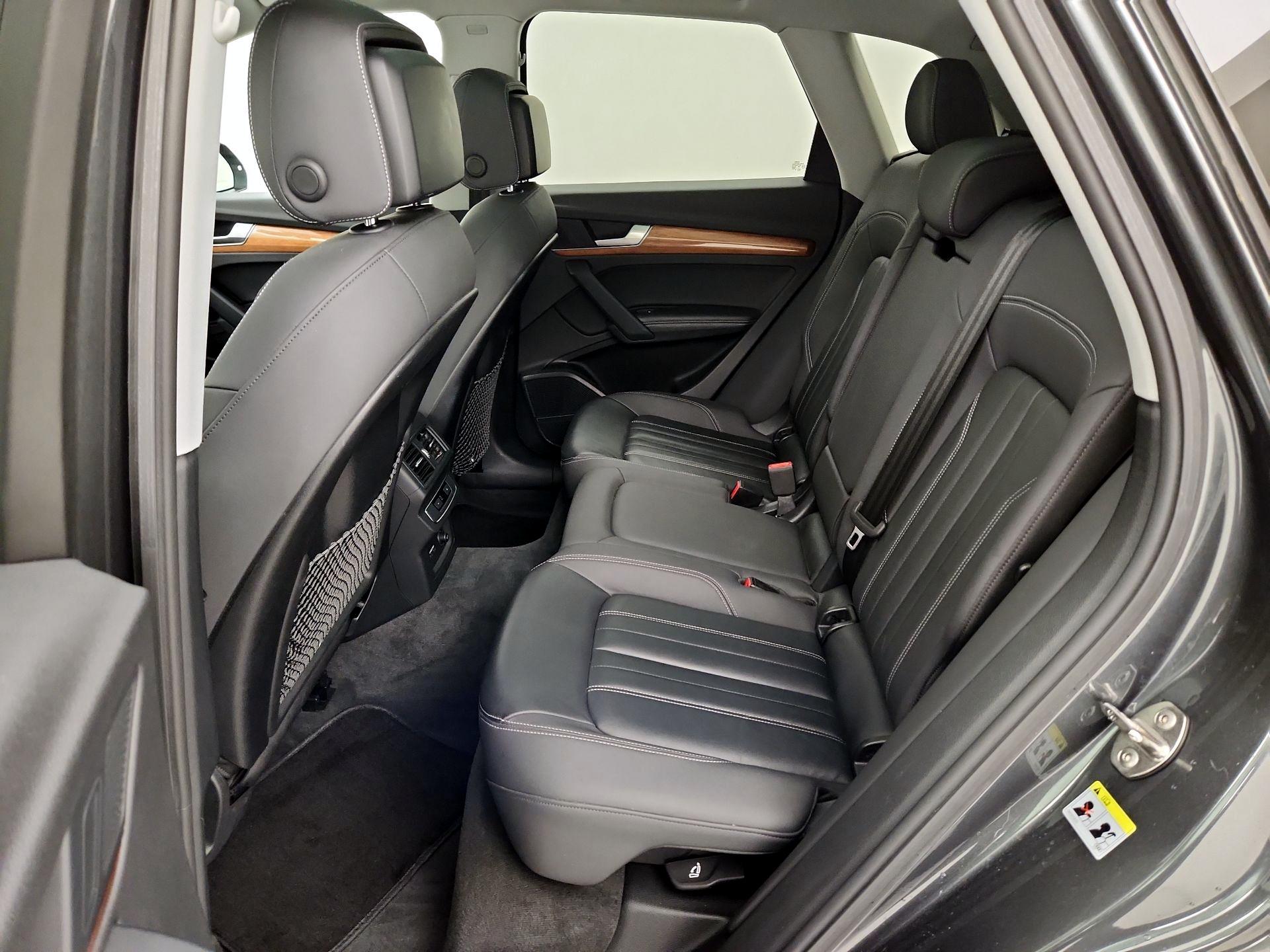 Thumbnail: 2021 Audi Q5 - 20