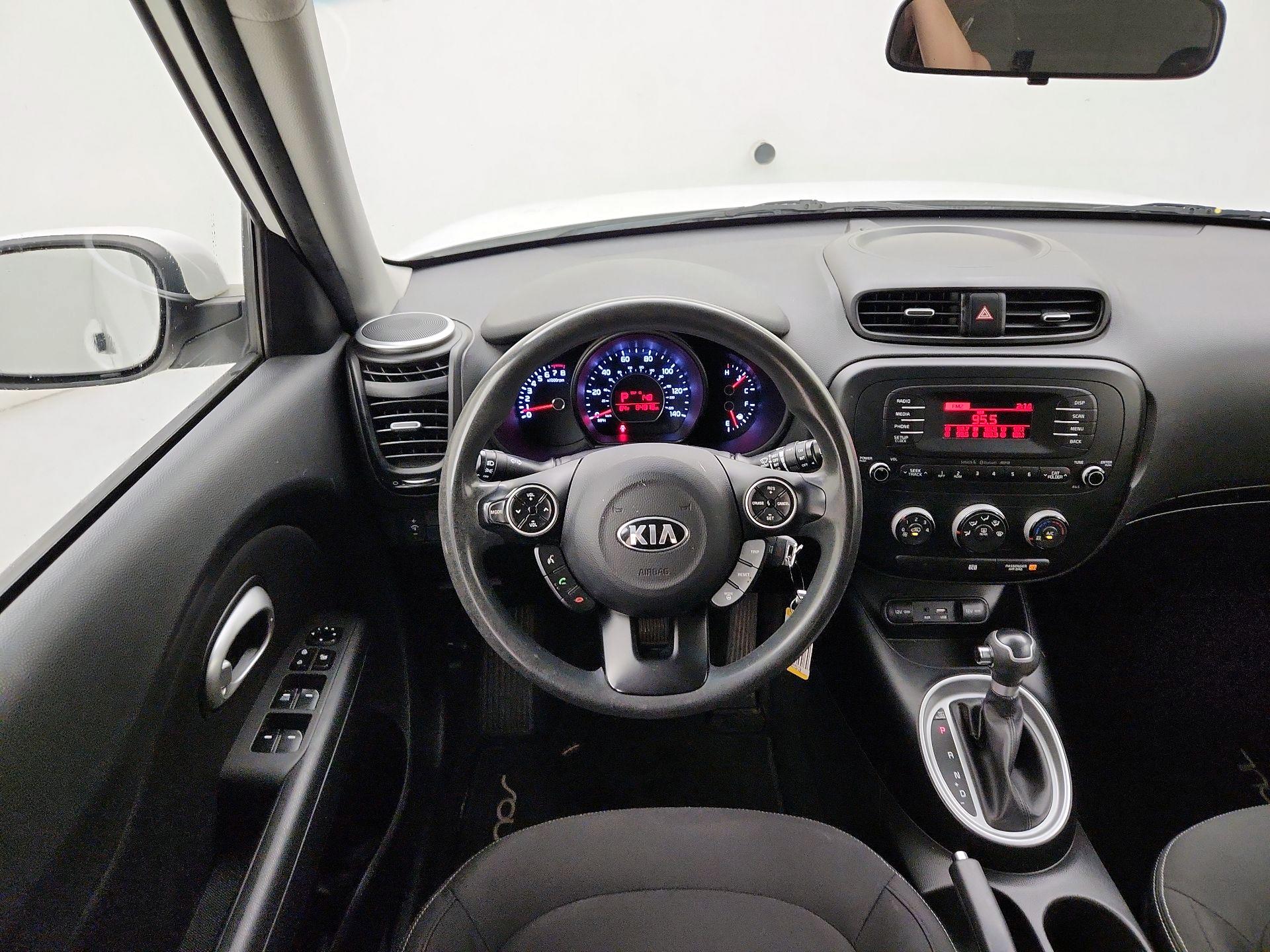 Thumbnail: 2015 Kia Soul - 10