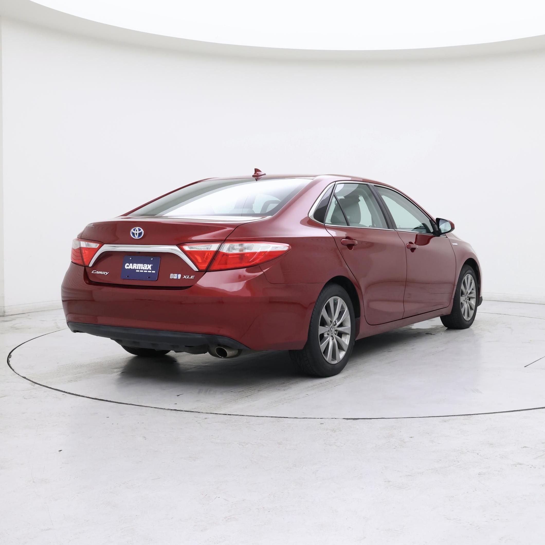 Thumbnail: 2015 Toyota Camry - 8