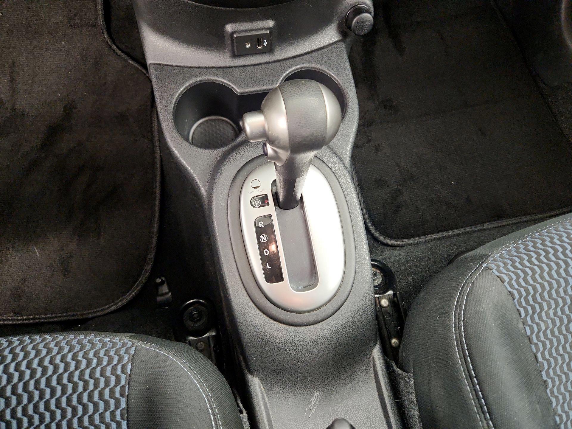 Thumbnail: 2017 Nissan Versa Note - 17