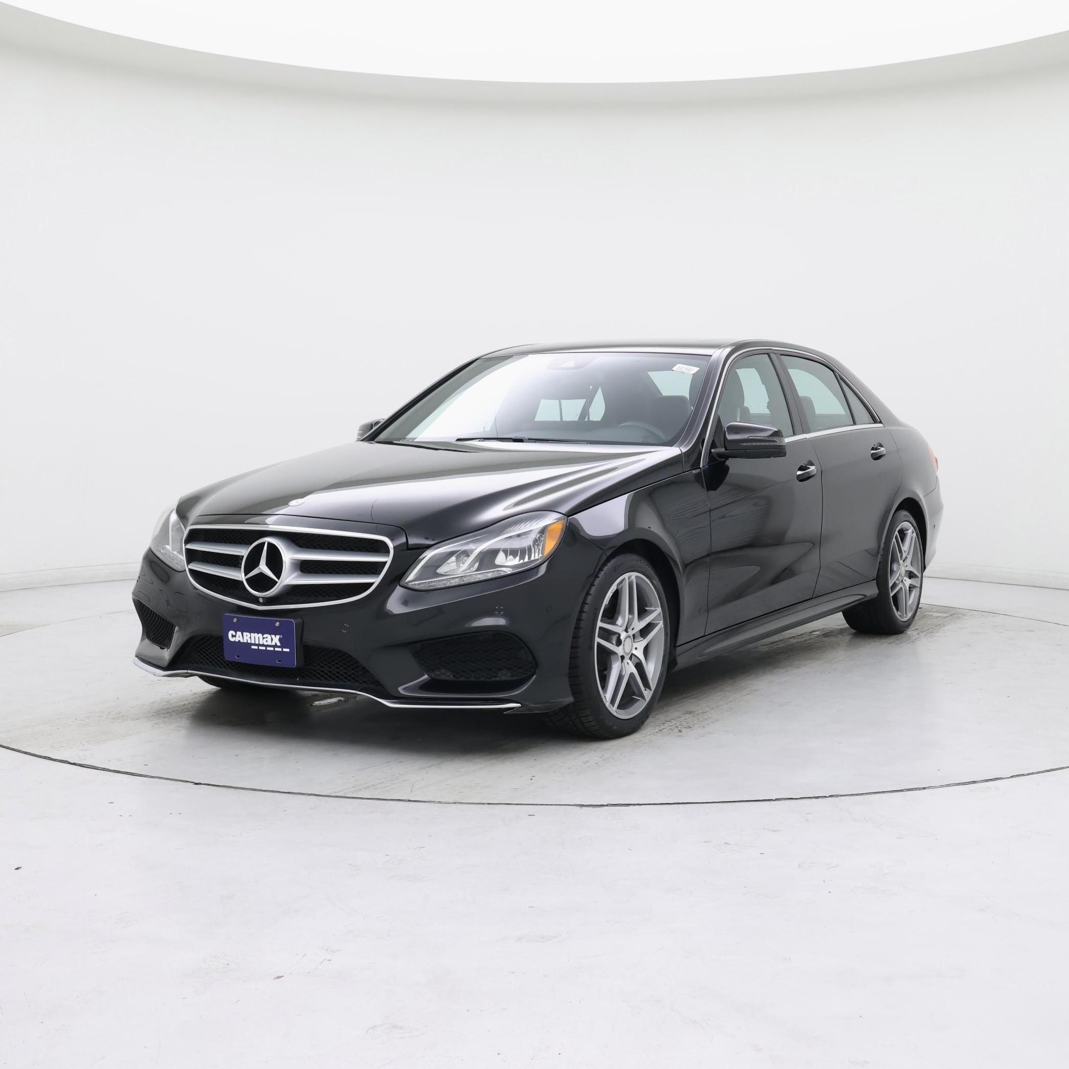 Thumbnail: 2016 Mercedes-Benz E-Class - 4