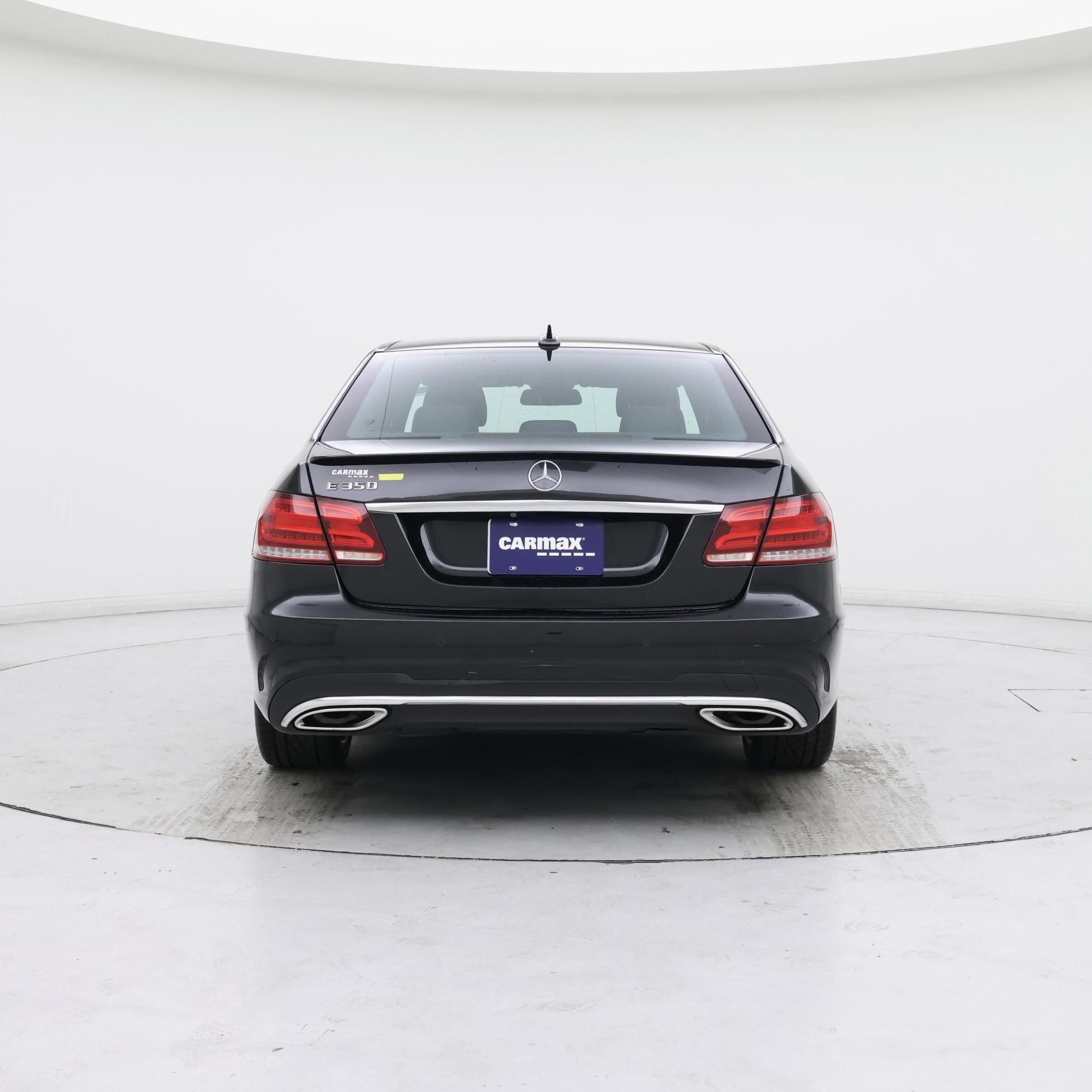 Thumbnail: 2016 Mercedes-Benz E-Class - 6